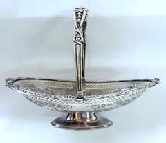Antique English Sheffield Silver Plate Hand Pierced & Engraved Oval Cake Basket