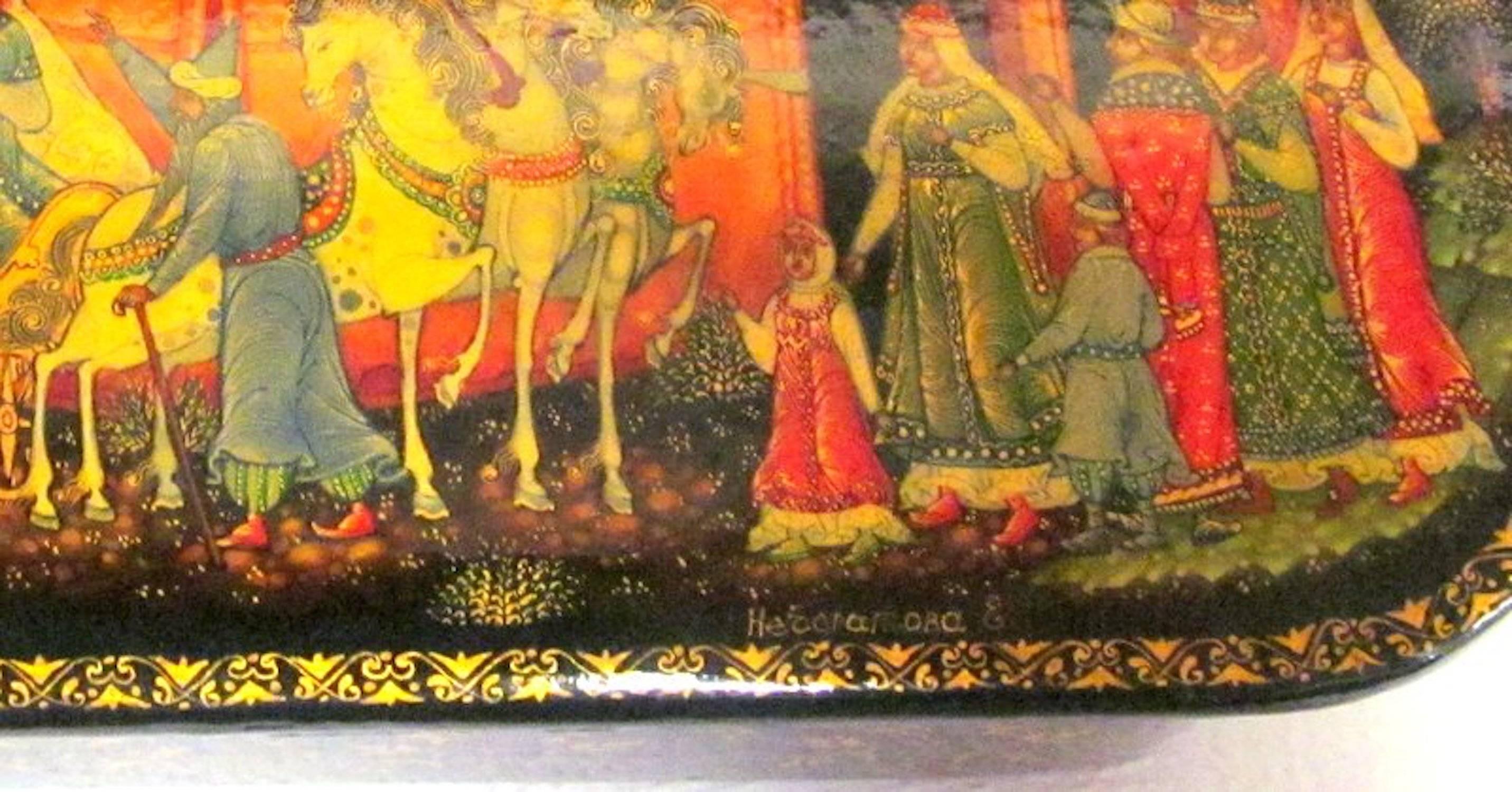 Old Russian Hand-Painted Papier-Mache Lacquer Box Signed E. Nebogatova Palekh In Excellent Condition In CHARLESTON, SC