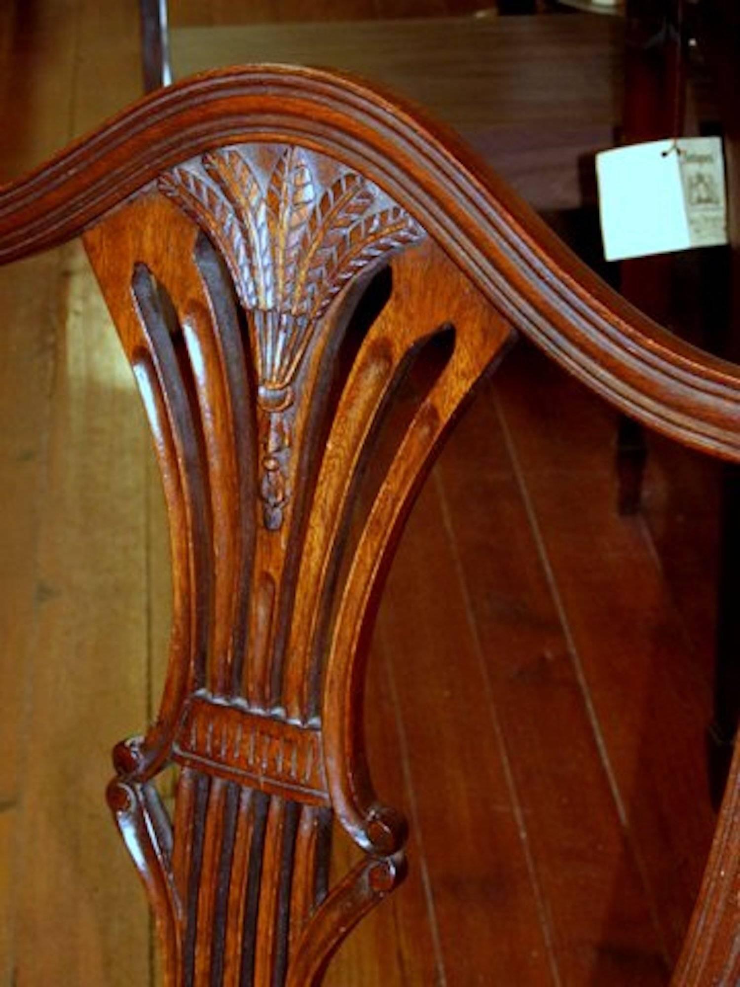 Set of Eight Hand-Carved Mahogany Hepplewhite Style Shieldback Dining Chairs 2