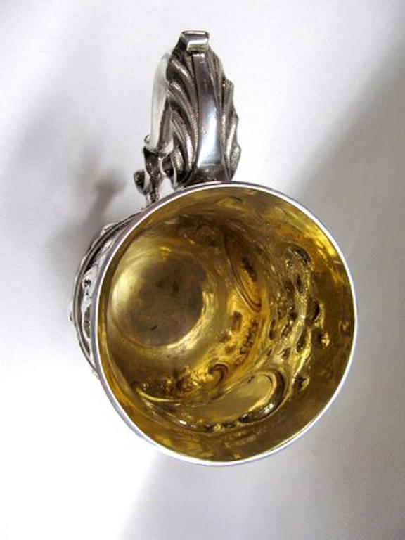 Hand Chased George II Large Sterling Tankard, William Cripps, London In Good Condition For Sale In Charleston, SC