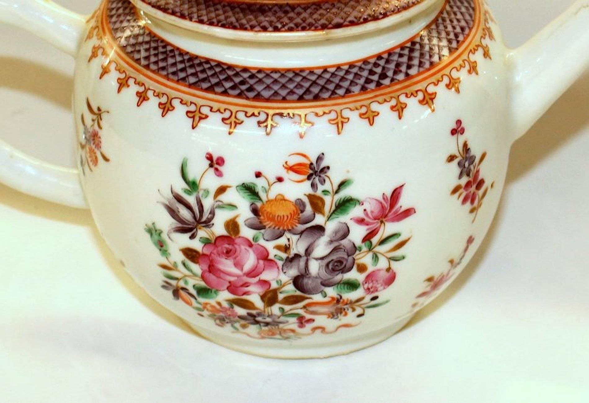 Antique Chinese Export Porcelain Famille Rose Decor Globular Teapot 1