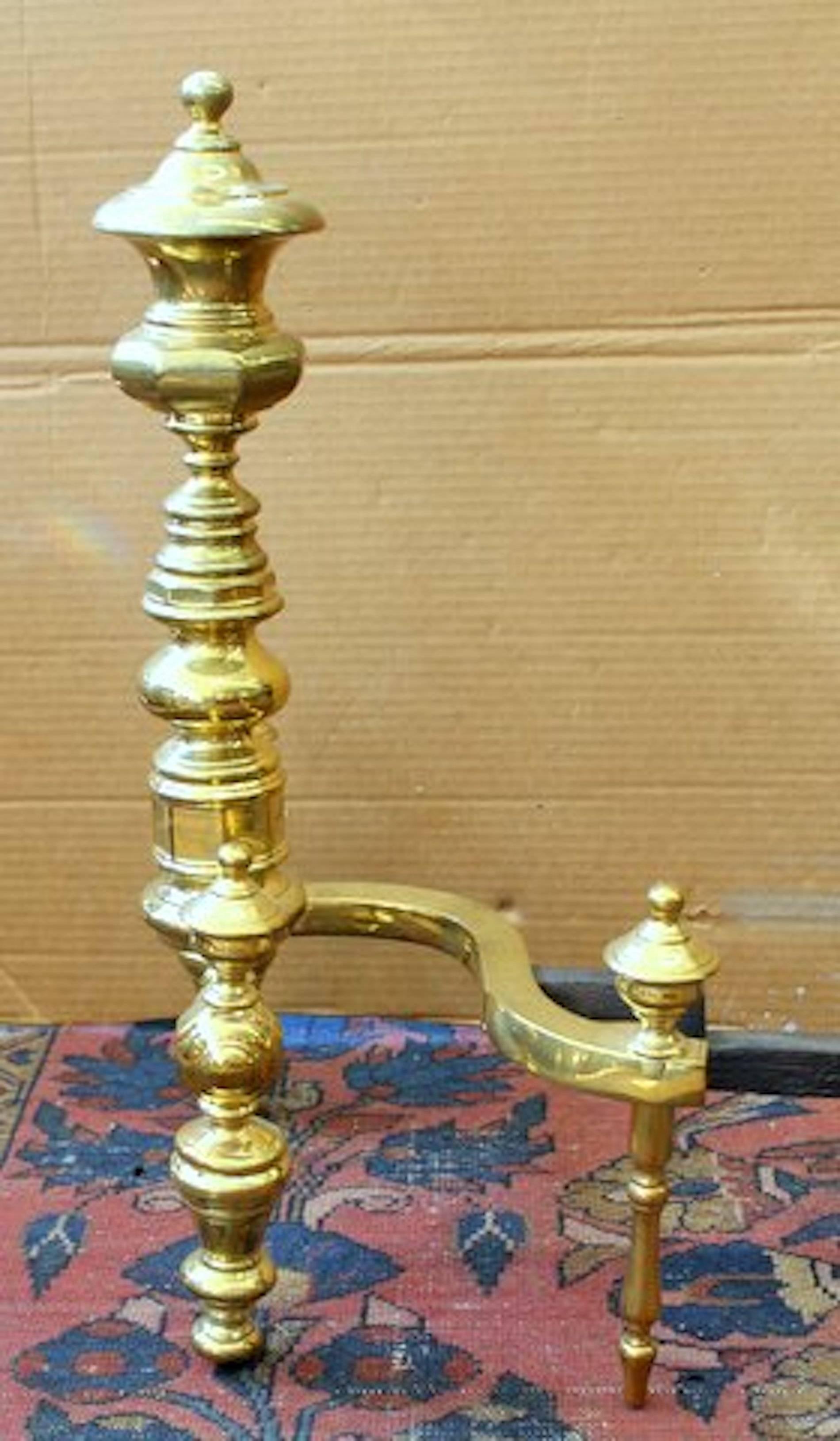 Pair of Antique American Large Federal Style Solid Brass Andirons, NY Attributed In Excellent Condition In Charleston, SC