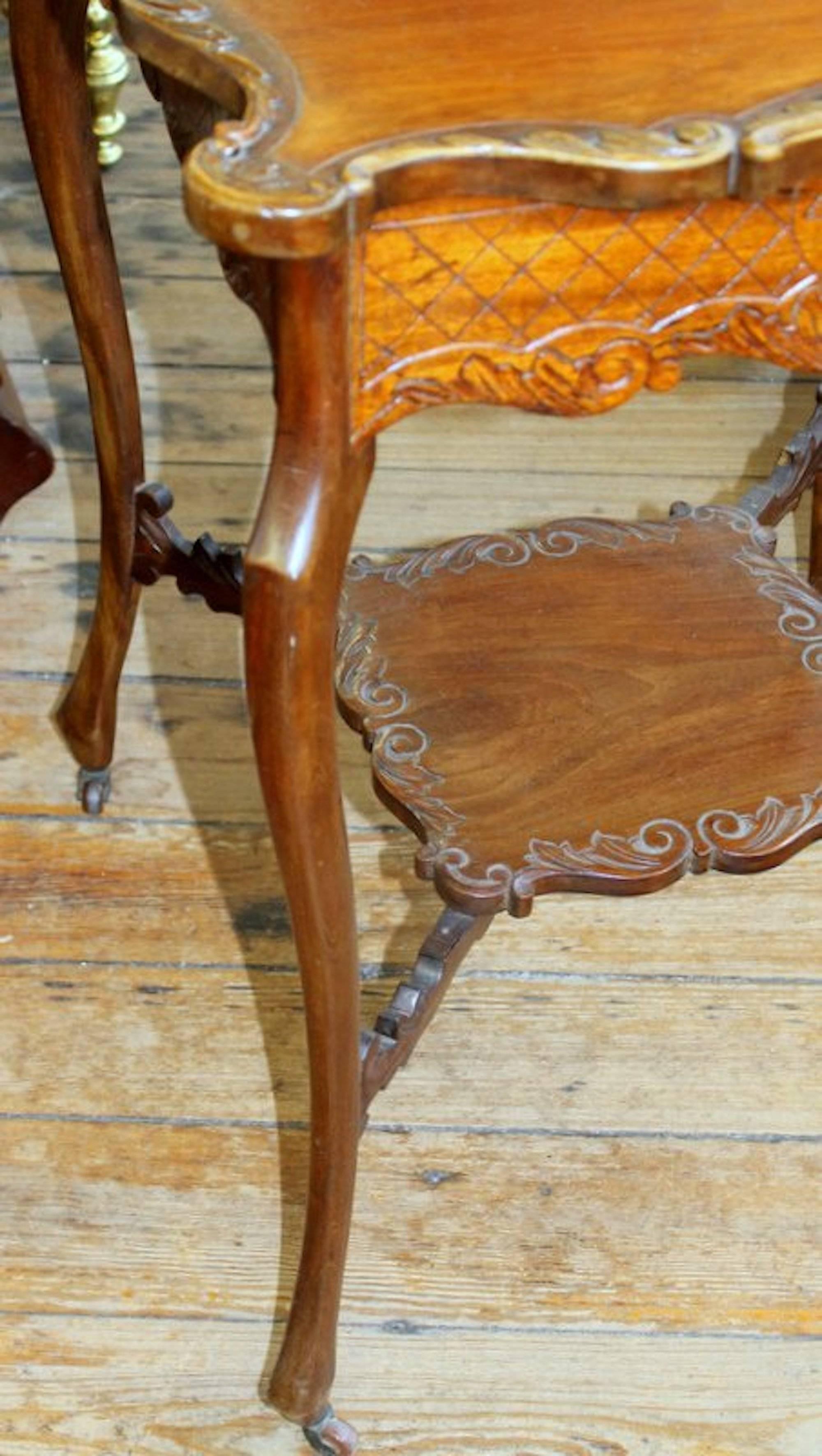 Antique English Hand-Carved Walnut Square Occasional Table For Sale 4