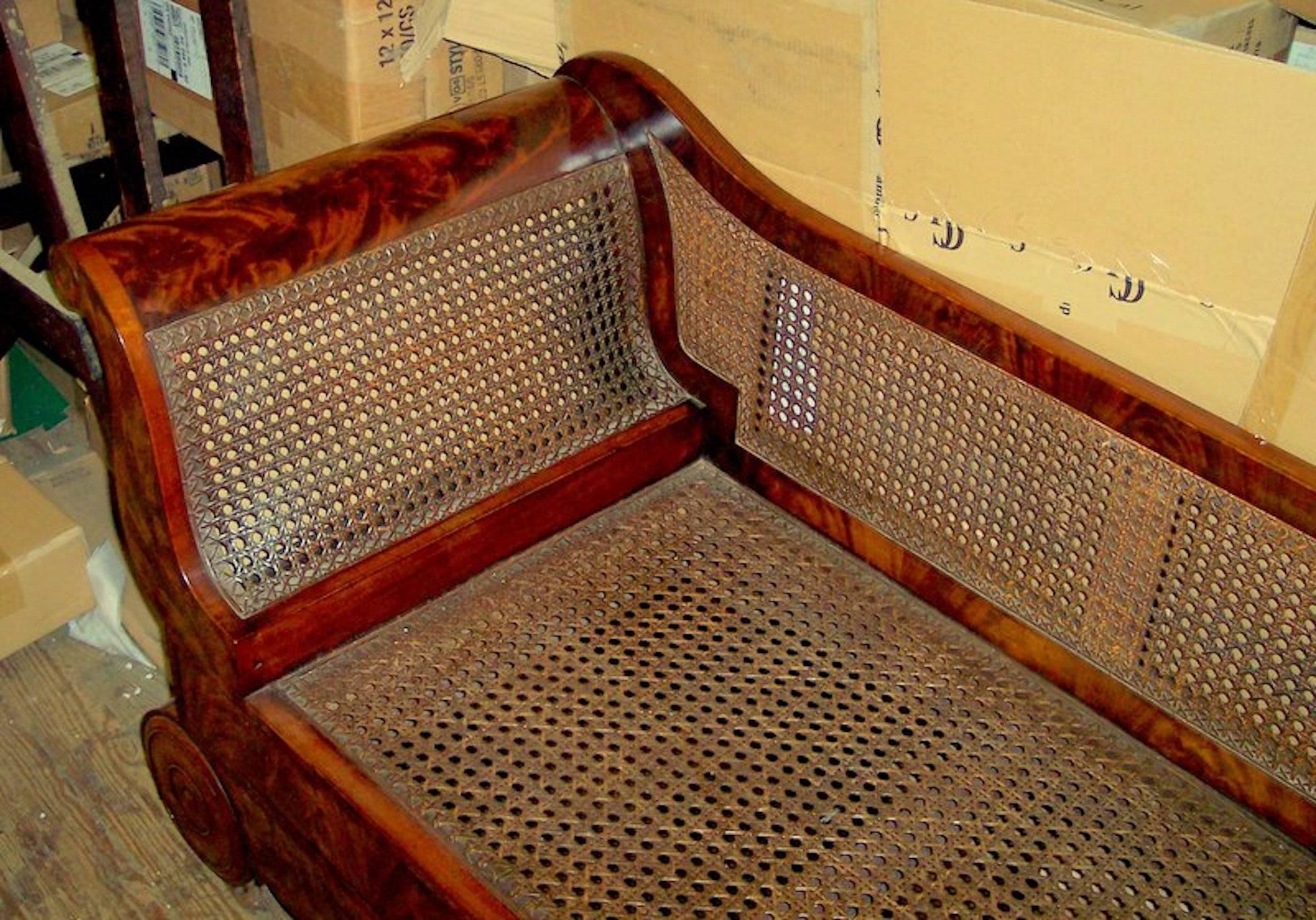 19th Century Antique American Flame Mahogany and Cane Empire Period Recamier or Chaise Longue For Sale