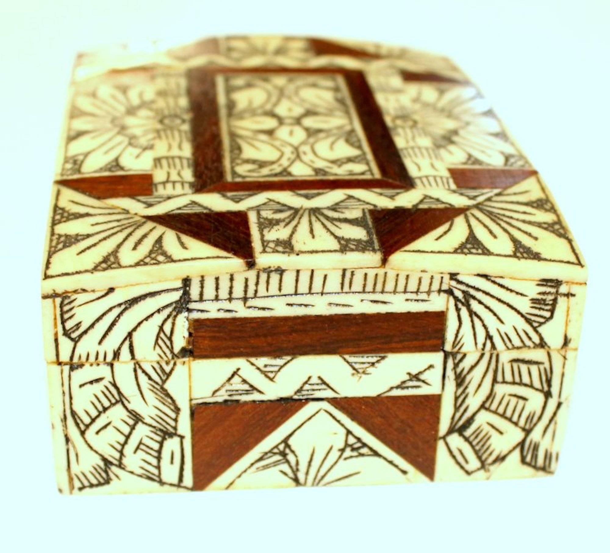 20th Century Old Anglo-Indian Carved Bone, Rosewood and Mahogany Hinged Box