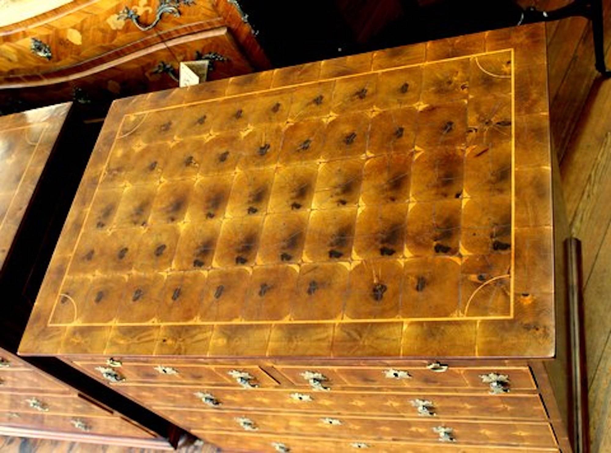 19th Century Pair of Antique English Oyster Veneer Queen Anne Revival Bachelor's Chests