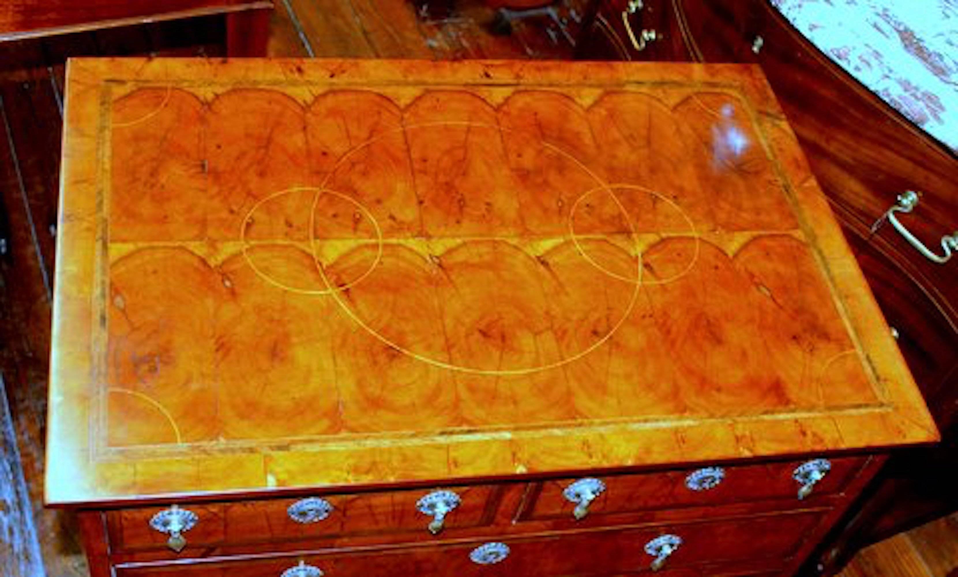 Pair of superb quality antique English inlaid yew-wood oyster veneer Queen Anne Revival Bachelor's chests

Please note handsome 