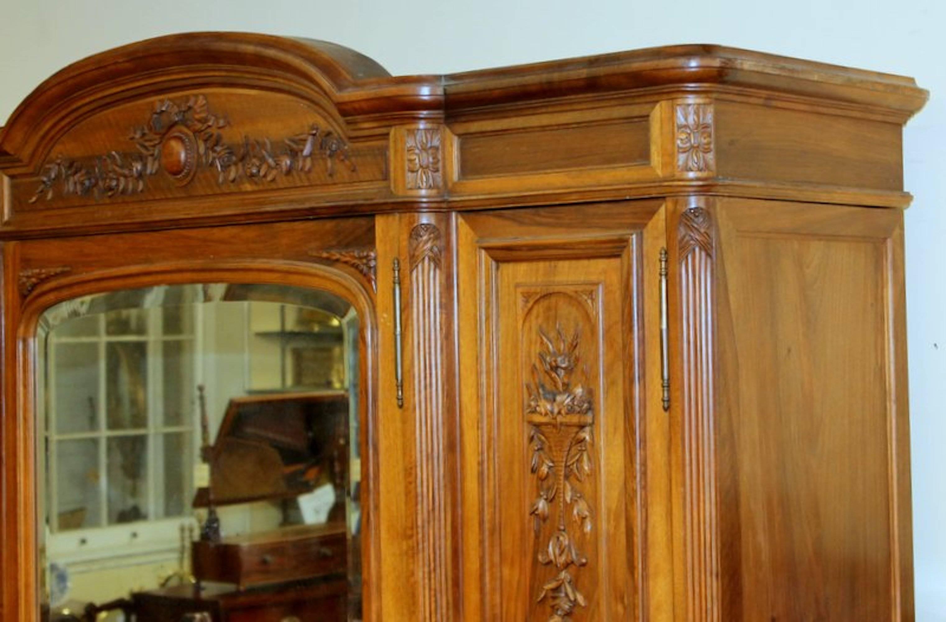 20th Century Superb Old French Hand-Carved Walnut Louis XVI Style Compactum Wardrobe