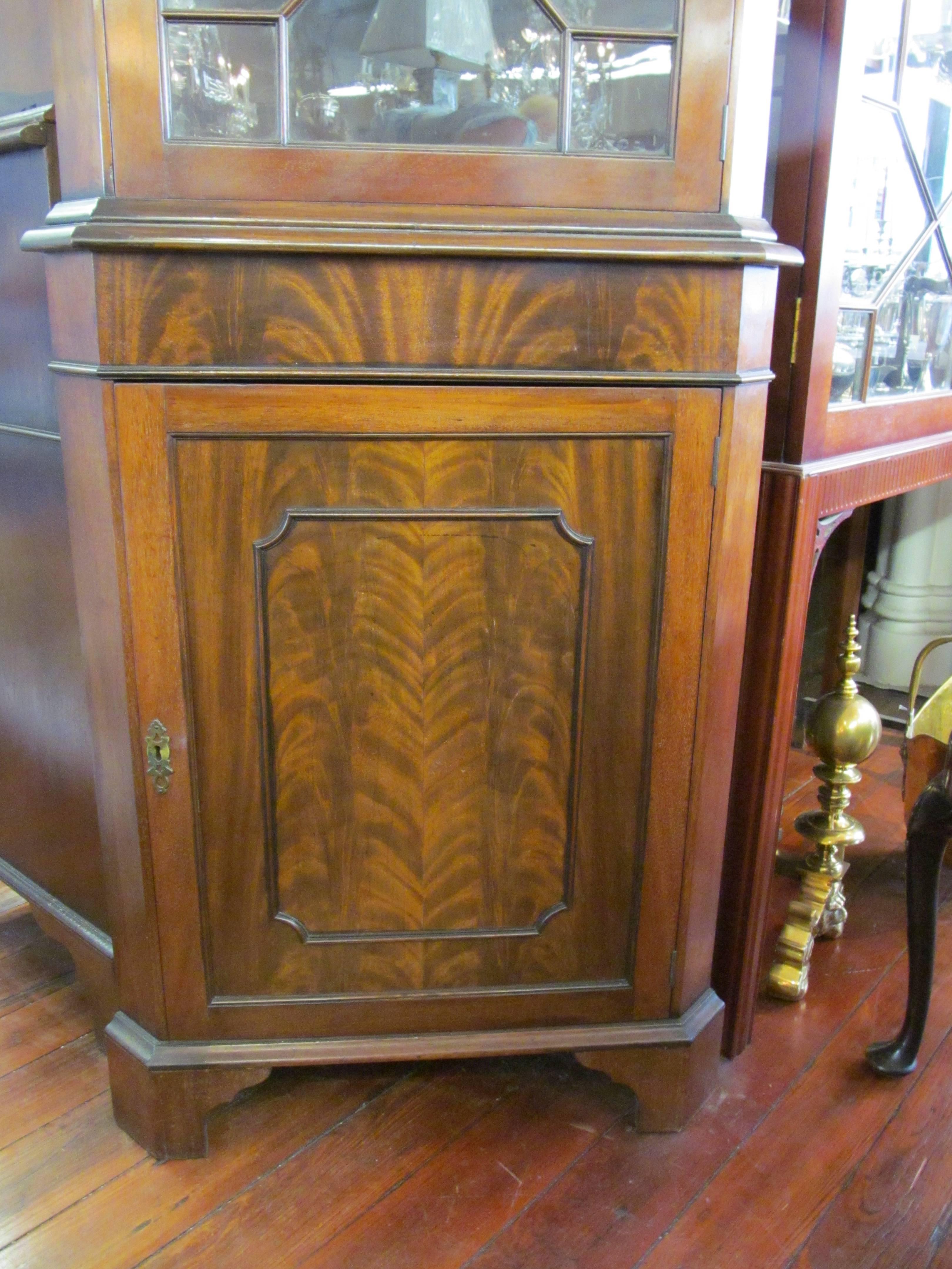 chippendale corner cabinet