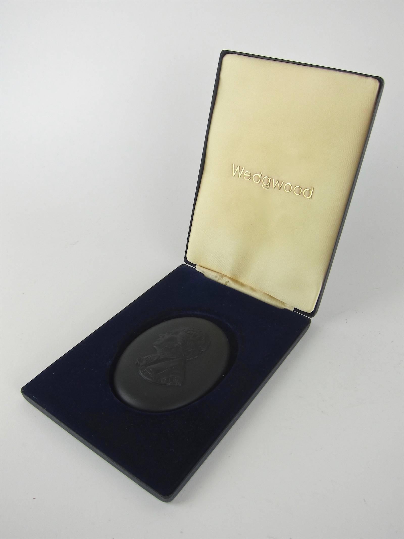 Wedgwood Beethoven Black Basalt Portrait Medallion in Original Box 2