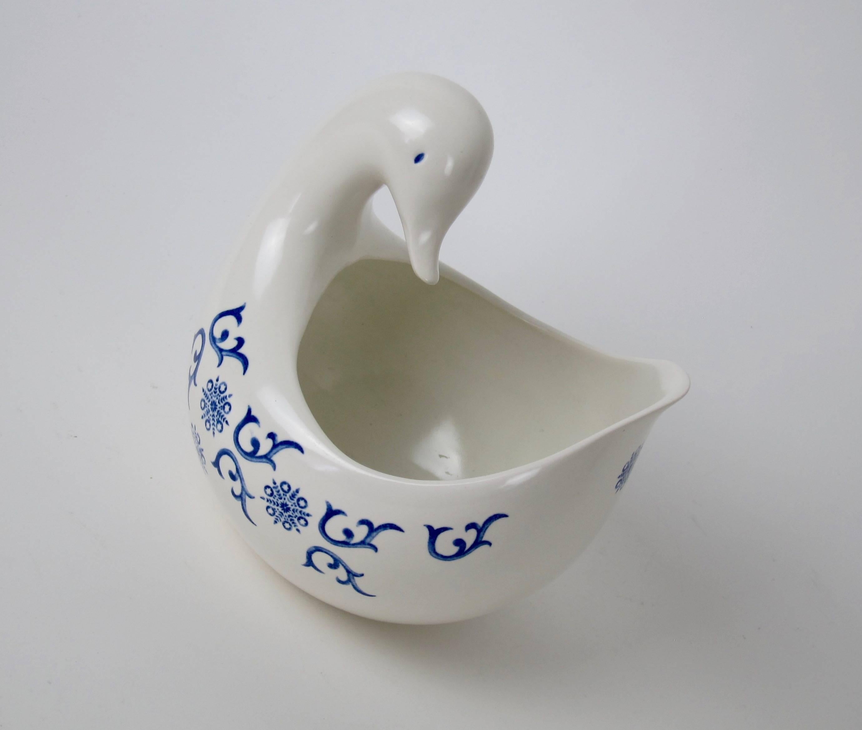 Eva Zeisel Mid-Century Open Bird Bowl for Schmid, NKT, and Raymor In Good Condition In Los Angeles, CA
