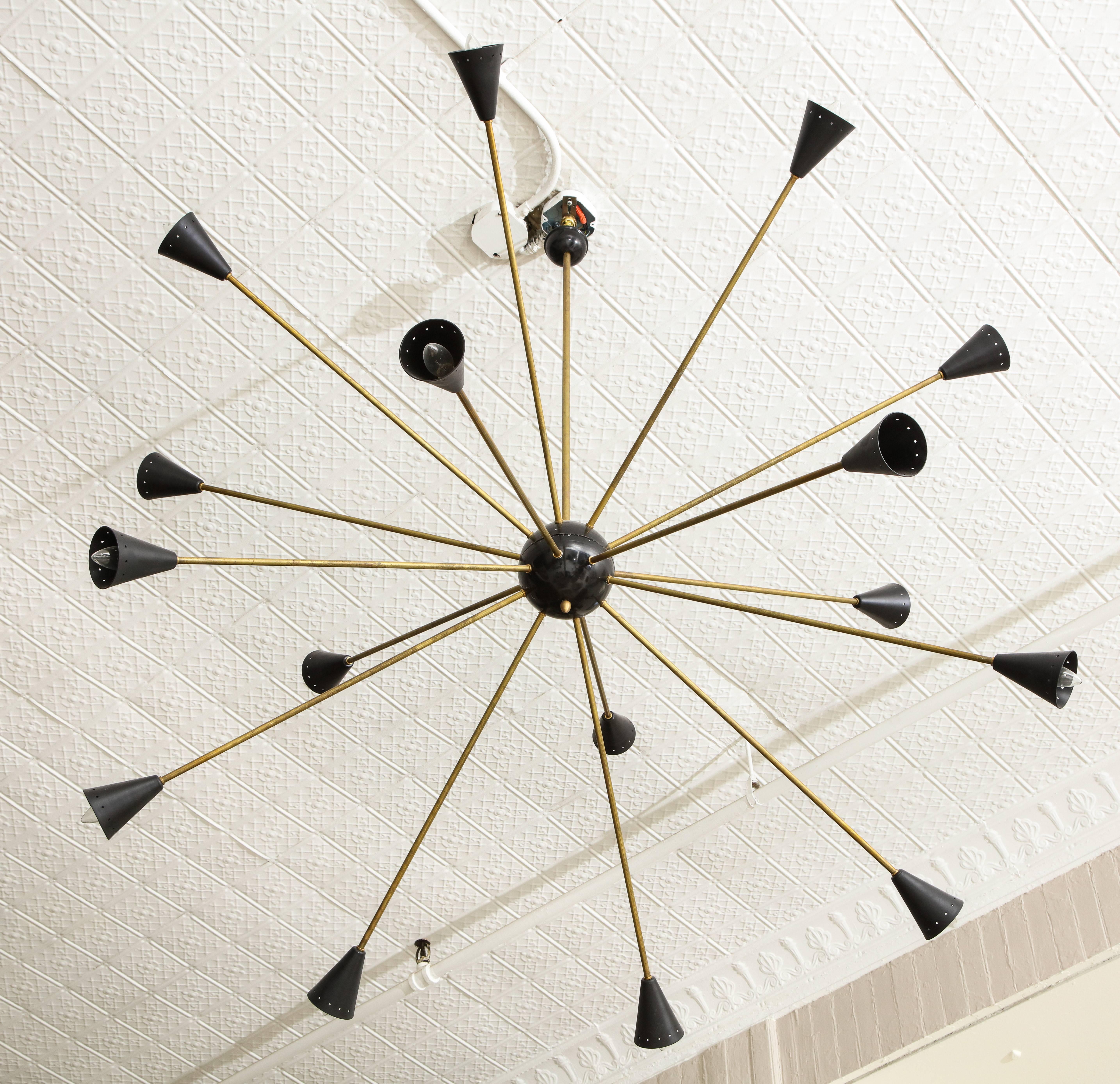 Mid-Century Modern Large 16-Arm Sputnik Brass Black, Stilnovo Style Italian Midcentury Style  For Sale