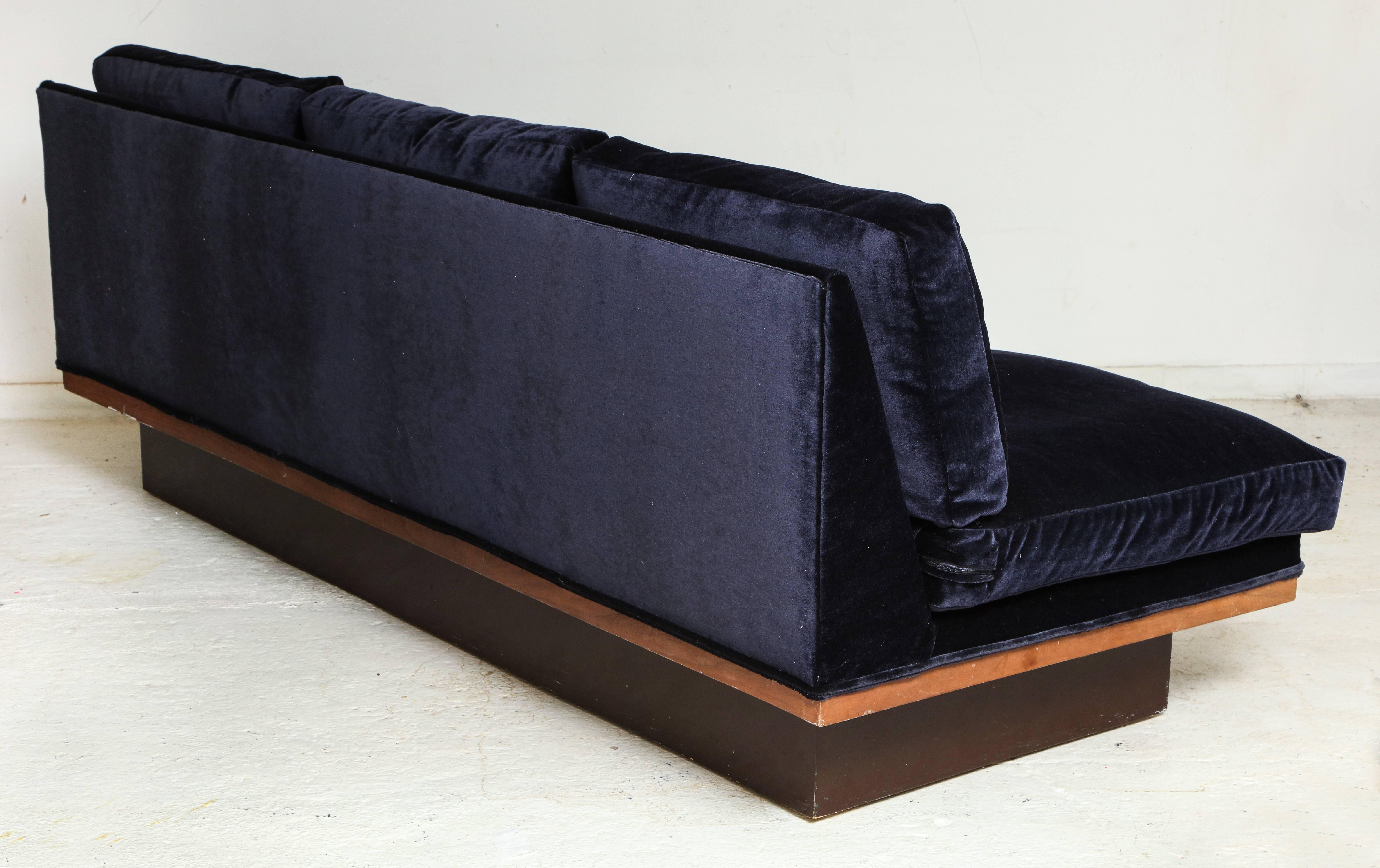 American Milo Baughman Thayer Coggin Sofa with Wood Base Black Blue Mohair, 1980s