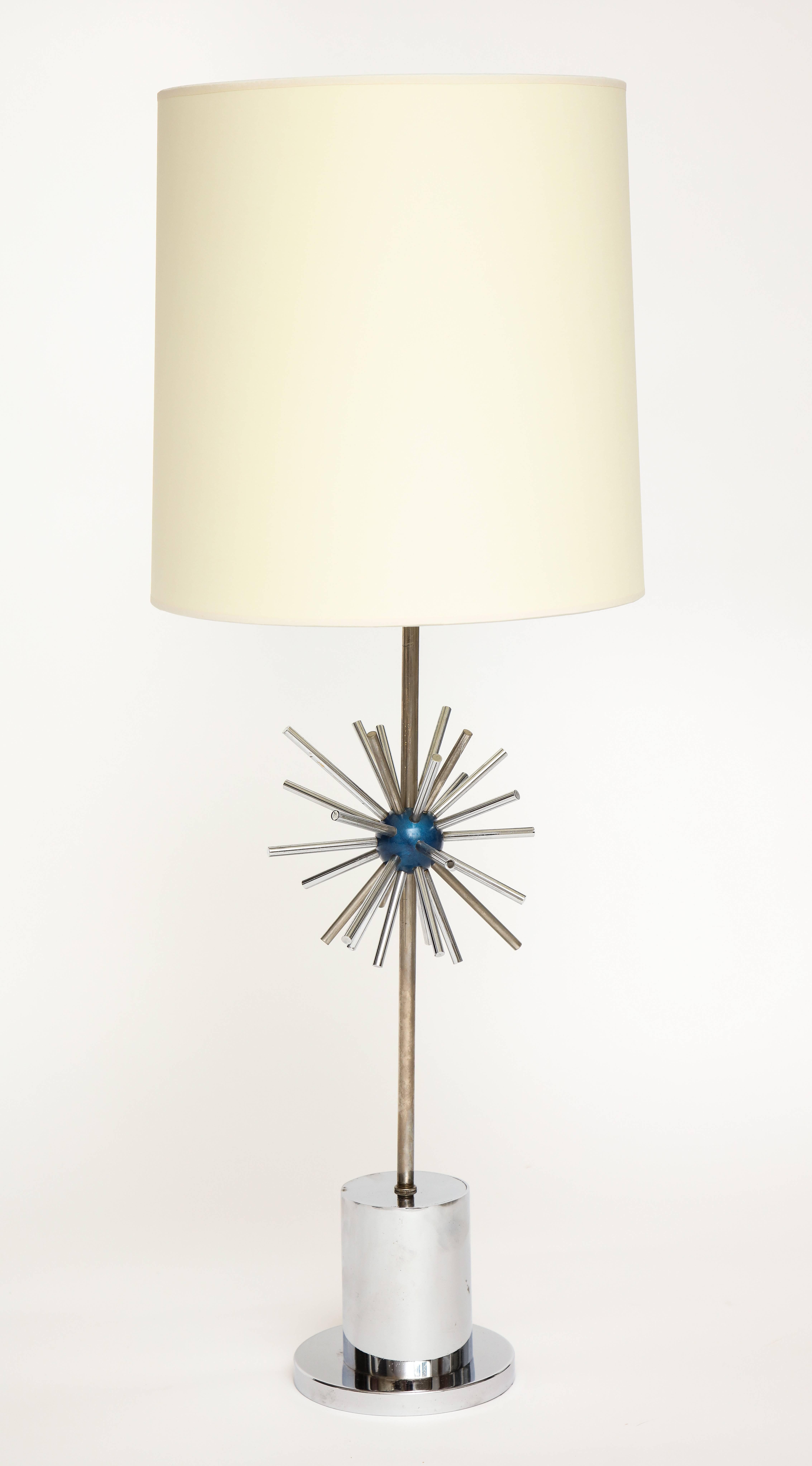 Chrome Desk Lamp with Lacquered Blue Sputnik Design, French, 1970s, Midcentury In Good Condition For Sale In New York, NY
