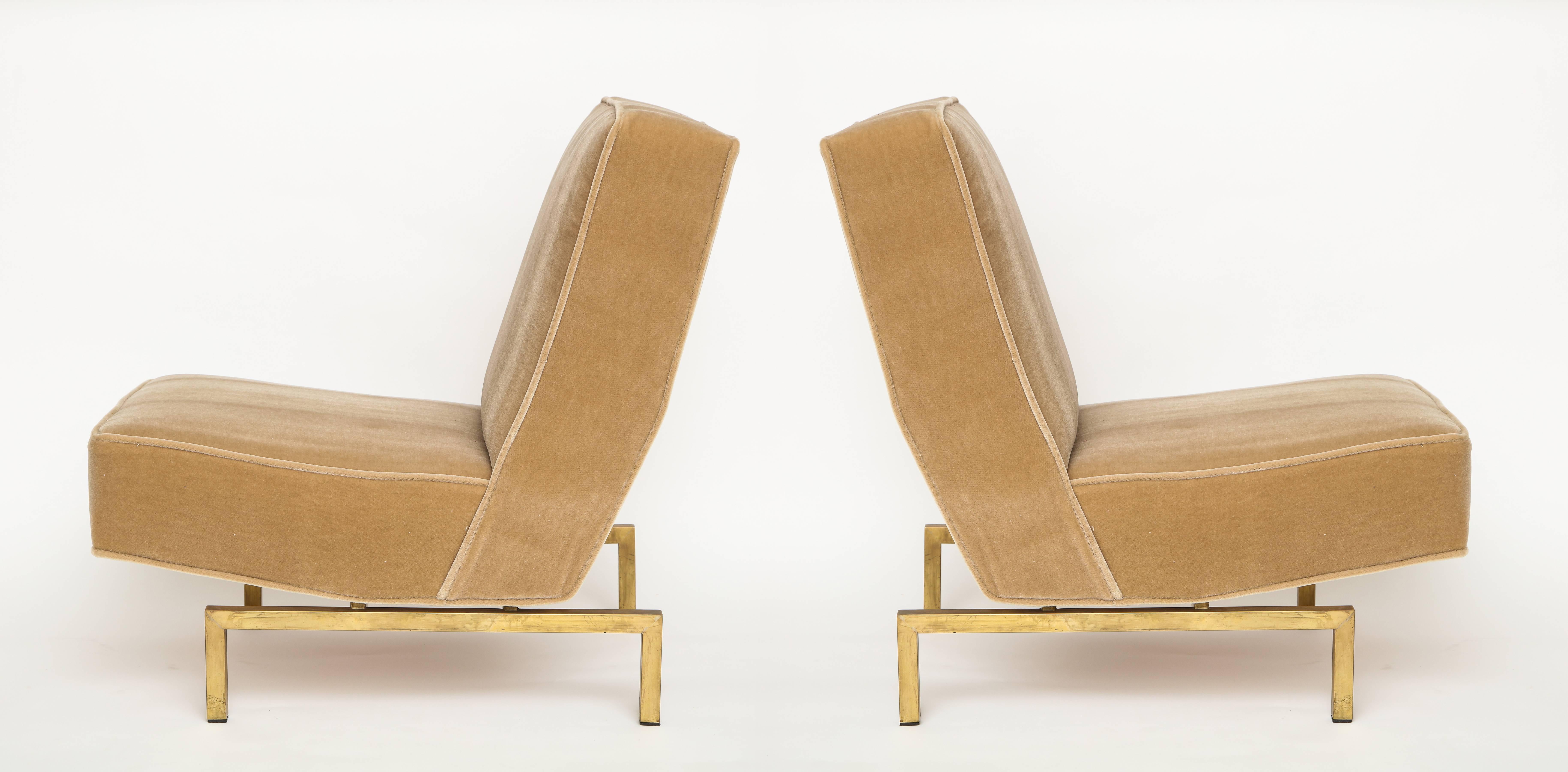 Louis Paolozzi green Mid-Century lounge chairs on brass bases, France, 1950s
Beautiful Louis Paolozzi newly upholstered lounge chairs on brass bases in a beige velvet.
Extremely comfortable. 
Louis Paolozzi was a designer in post war France