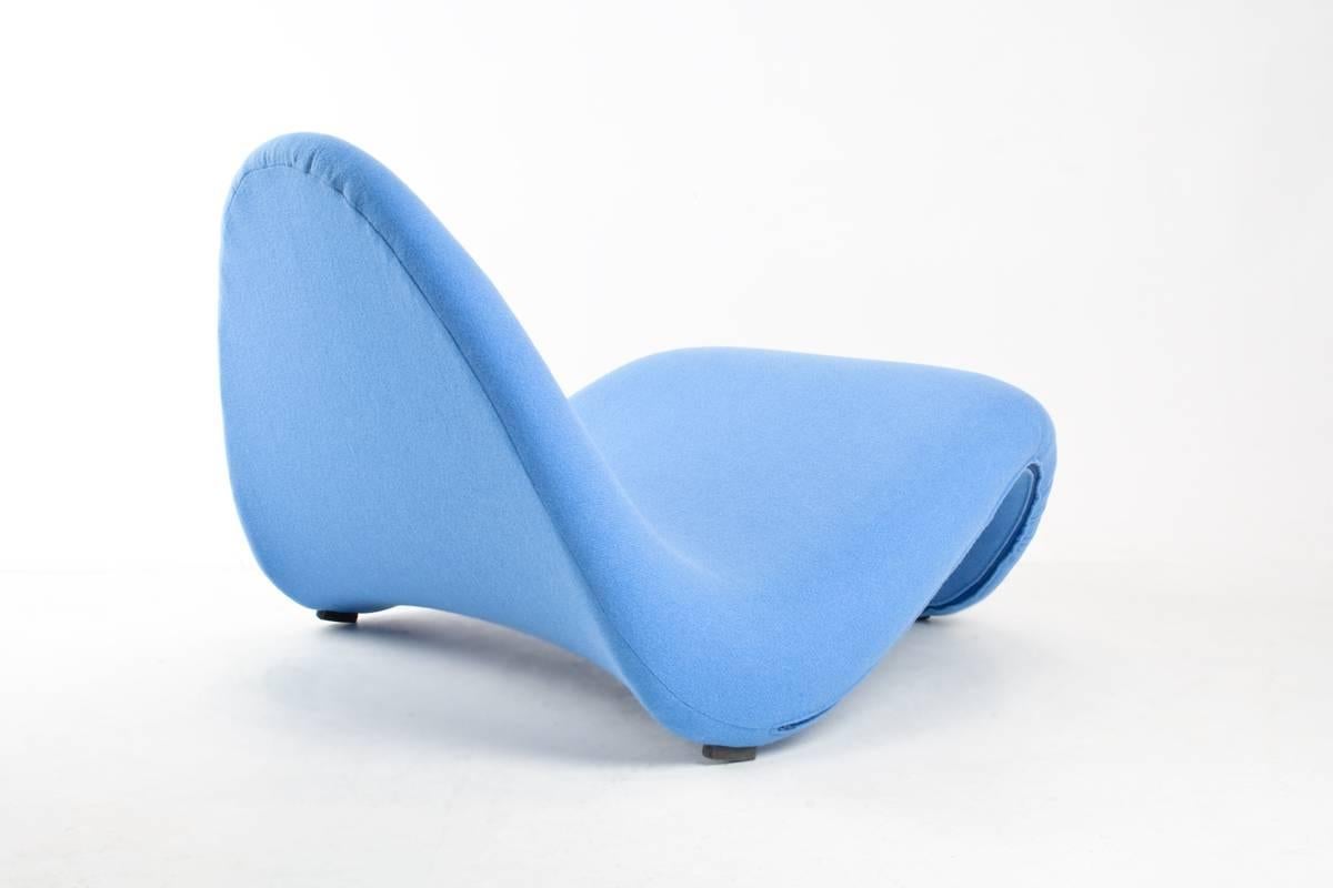 pierre paulin tongue chair