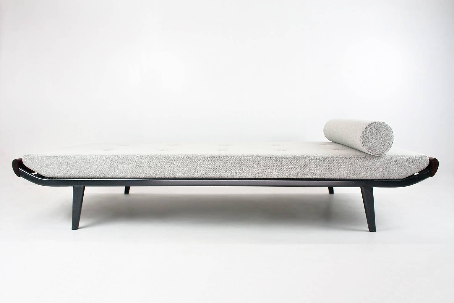 Dutch Mid-Century Modern Cleopatra Daybed by Dick Cordemeijer for Auping, NL