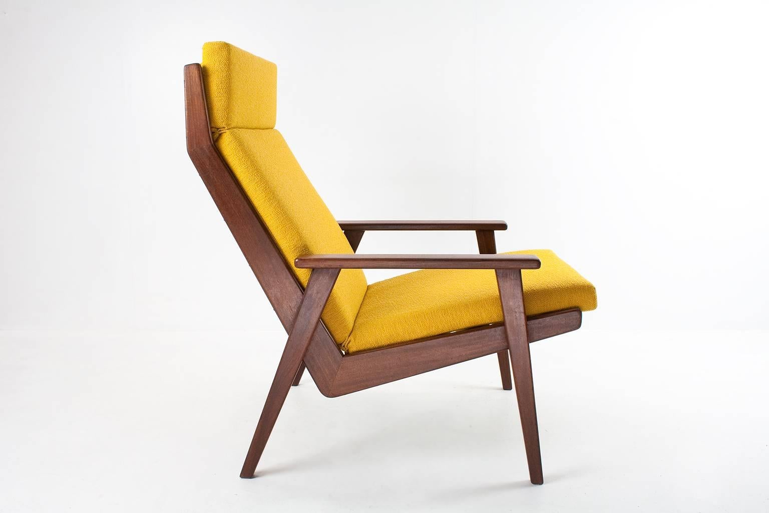 Mid-Century Modern 1950s Dutch Easy Chair by Rob Parry Model Lotus in Teak with New Upholstery