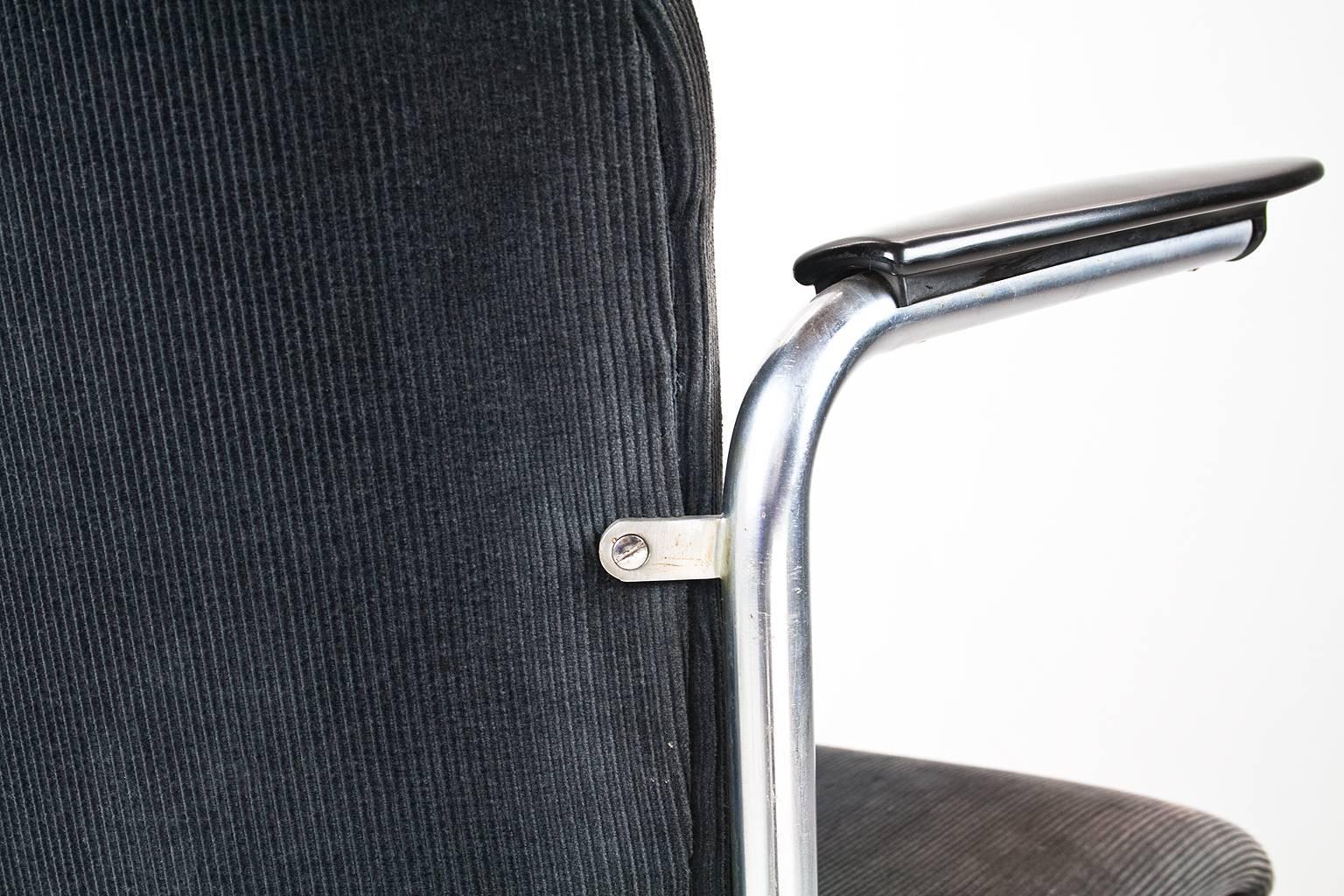 Mid-20th Century 1950s Dutch Industrial Office Desk Chair by W.H.Gispen, Model 356