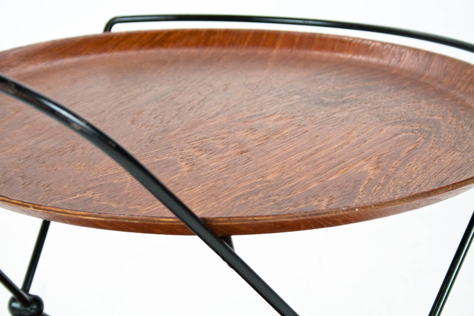 1950s Swedish Mid-Century Serving Table or Trolley in Teak and Lacquered Metal In Excellent Condition In Beek en Donk, NL