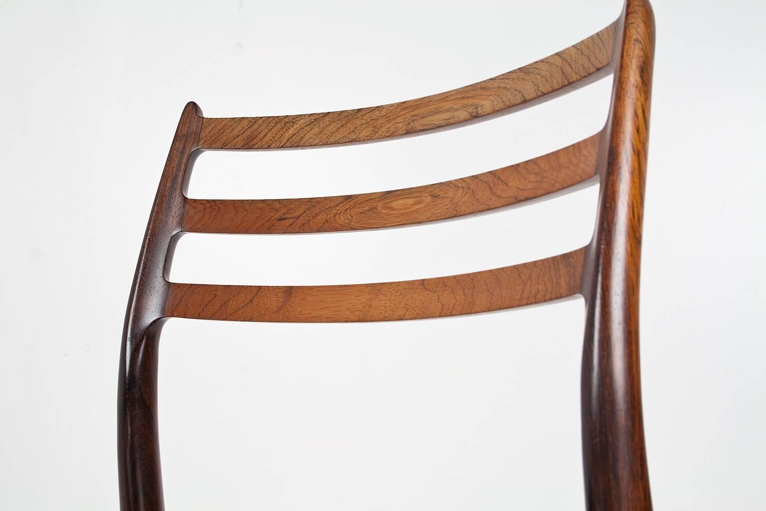 Mid-20th Century Scandinavian modern set of four dining chairs in rosewood Niels Møller, 1950s