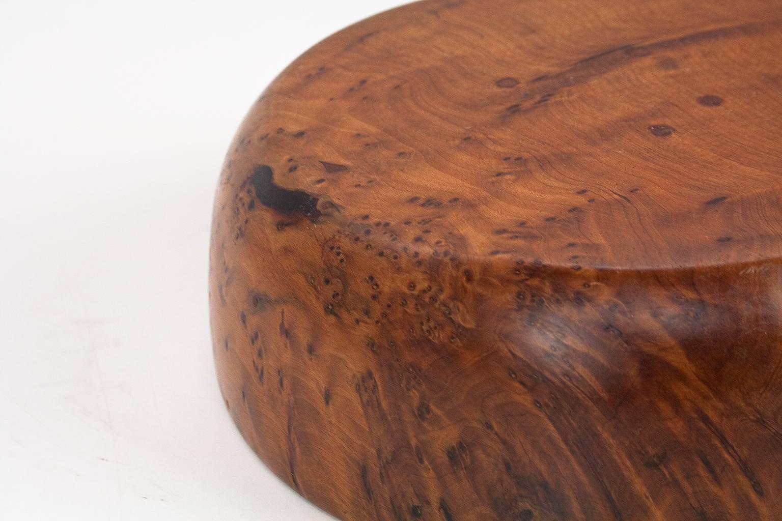 Vintage Elm Burl Hand-Turned Bowl Mid-Century Modern Dutch Accessory, 1950s In Excellent Condition For Sale In Beek en Donk, NL