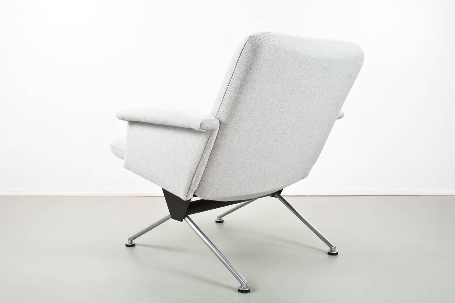 Mid-20th Century Lounge Conference Chairs Dutch Industrial Midcentury by Andre Cordemeyer, 1961