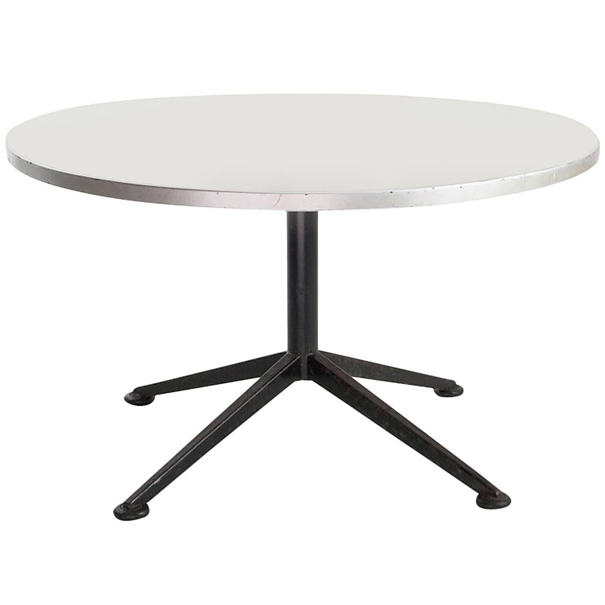 Friso Kramer Coffee Table for Ahrend de Cirkel Dutch Industrial Design, 1964