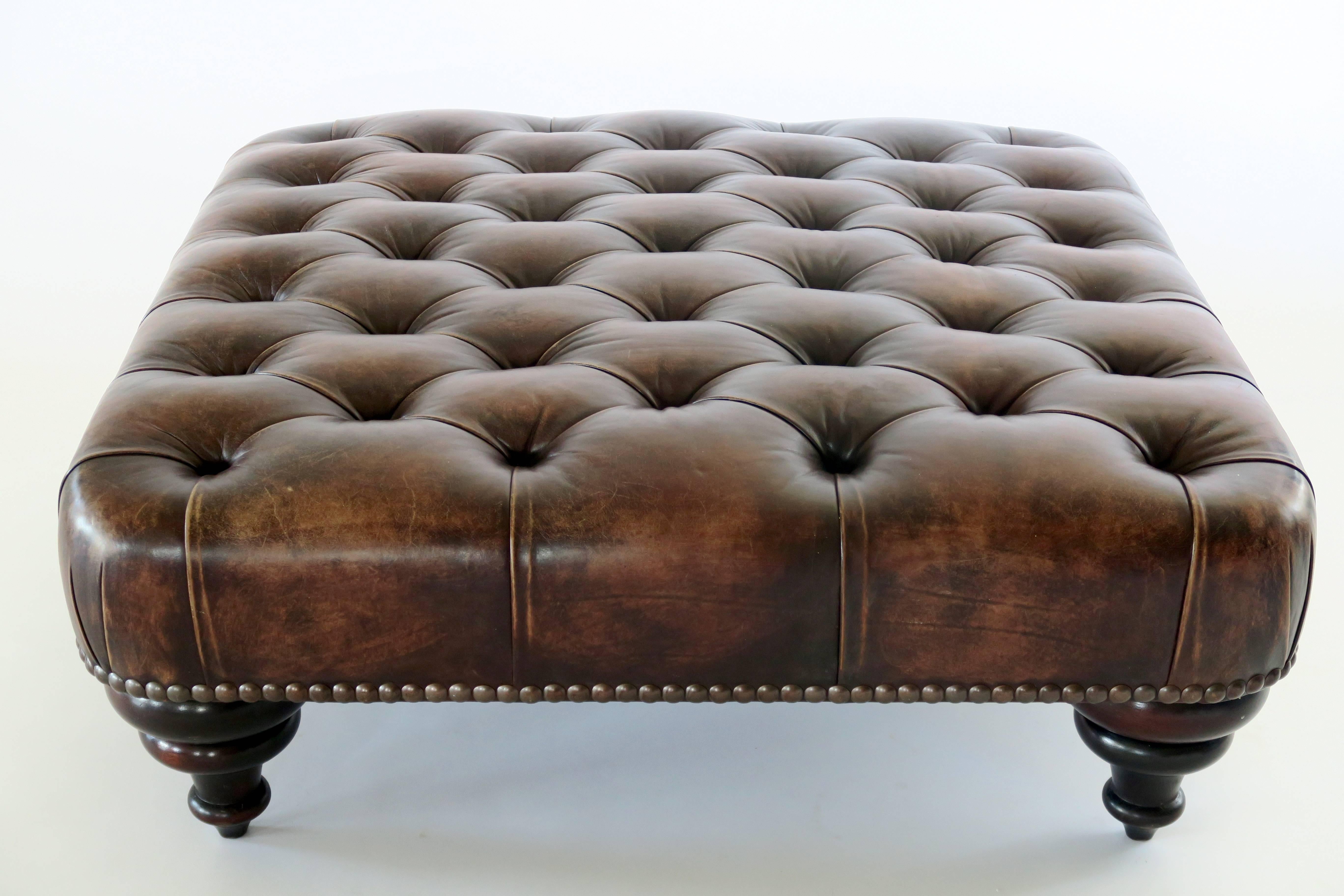 chesterfield pouf