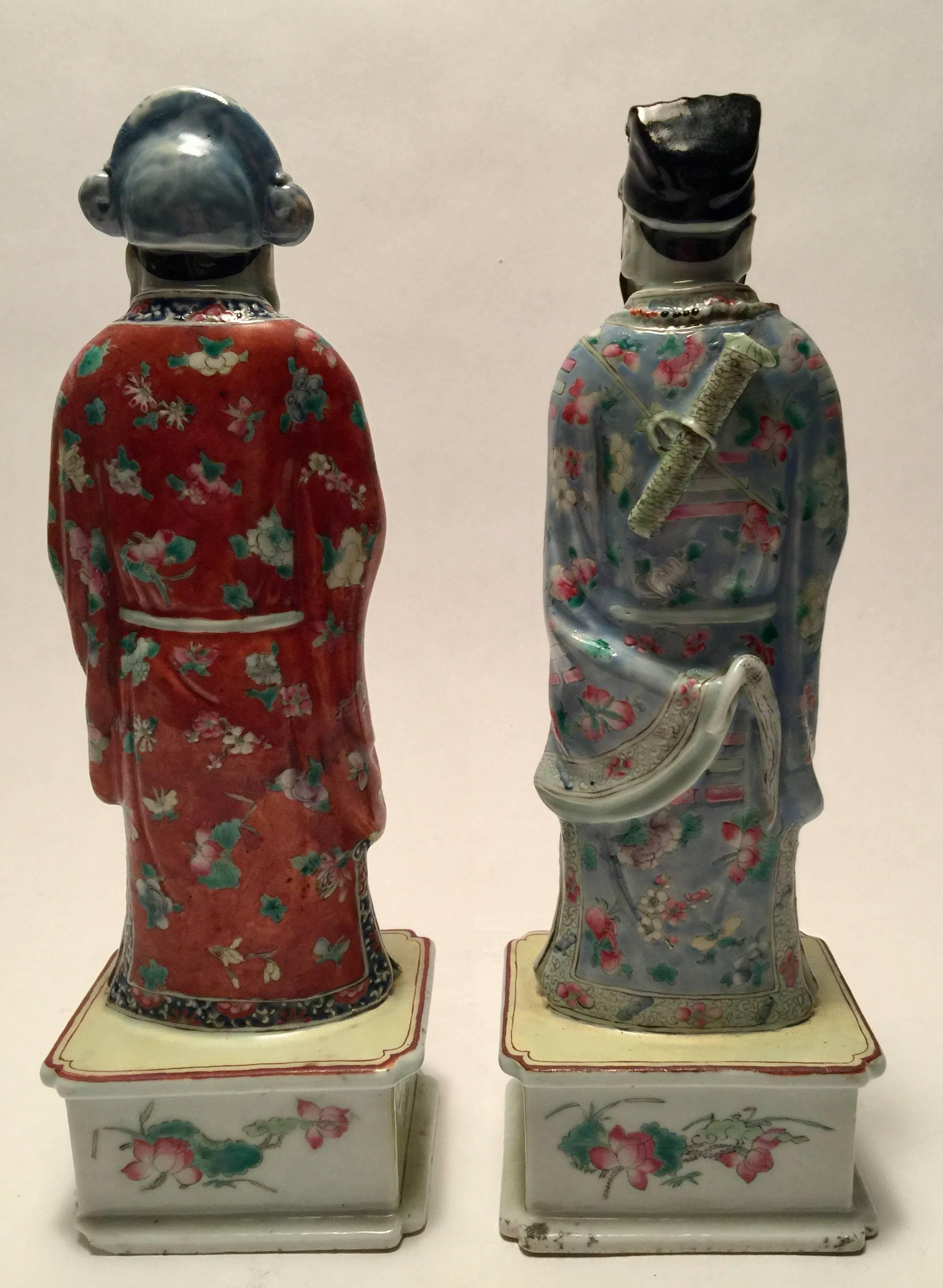 Hand-Painted Pair of Porcelain Chinese Philosopher Statues, 18th Century
