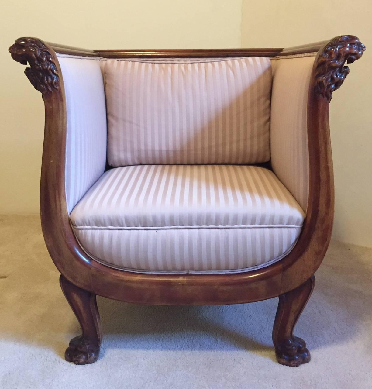 Empire Classical Sofa and Chair In Excellent Condition For Sale In Santa Fe, NM
