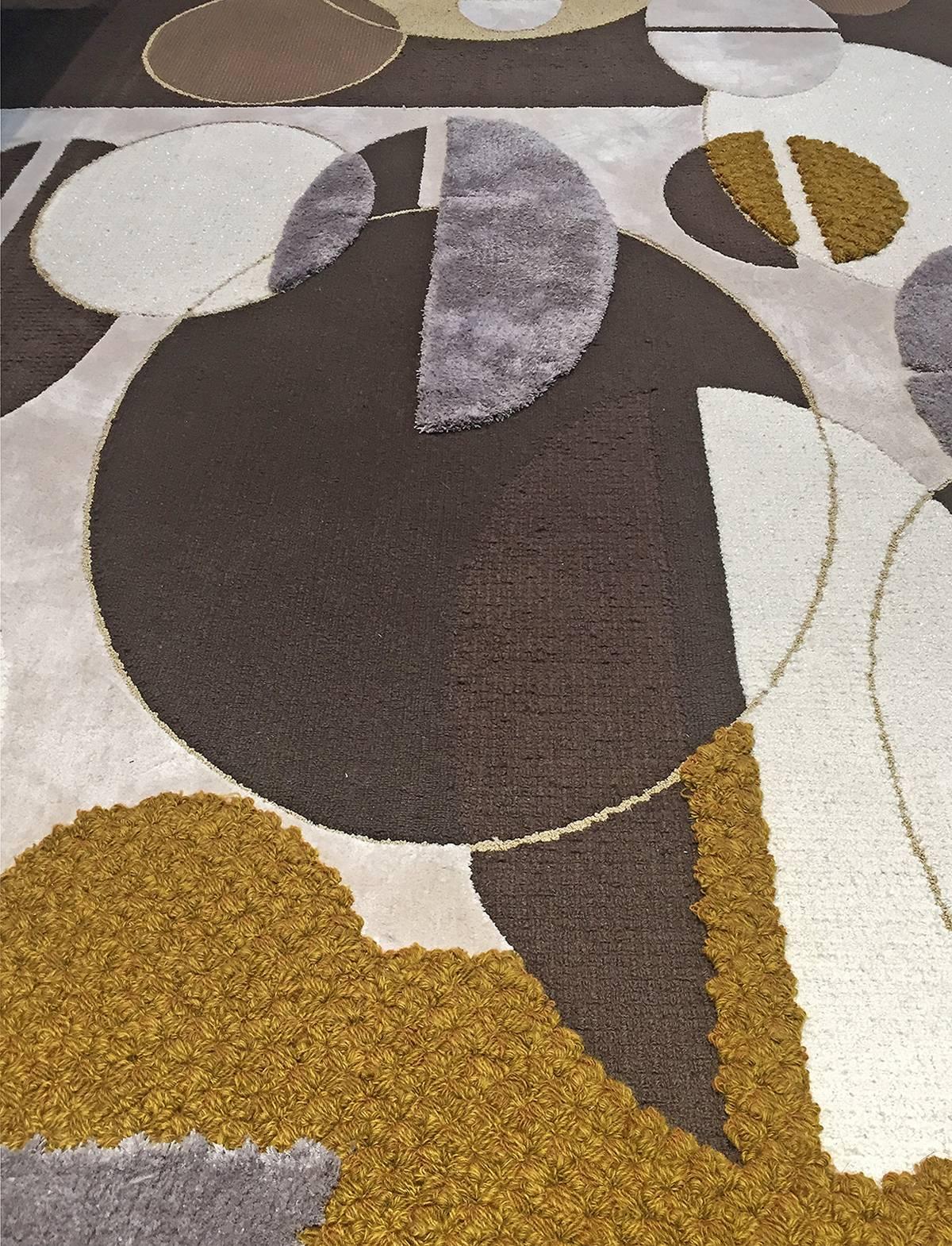 Circular Rug by Birgit Israel, Limited Edition In Excellent Condition For Sale In London, GB