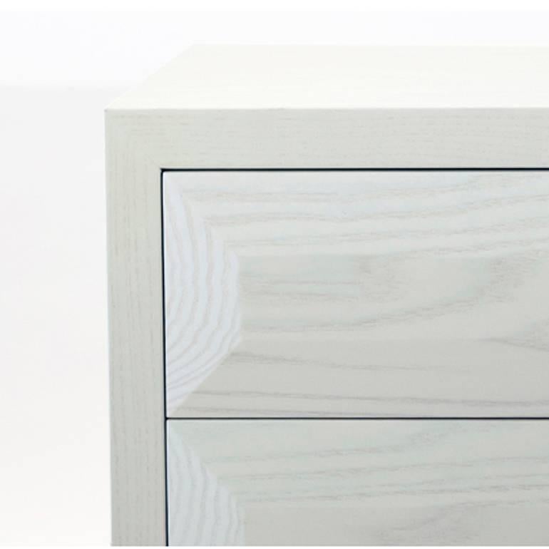 White (RAL 9001) satin lacquered bedside chest with three push-to-open drawers and brass plinth. Bespoke dimensions and finishes available on request.

W50 x D50 x H65 cm

Currently in stock, 10 - 14 weeks lead time for large order