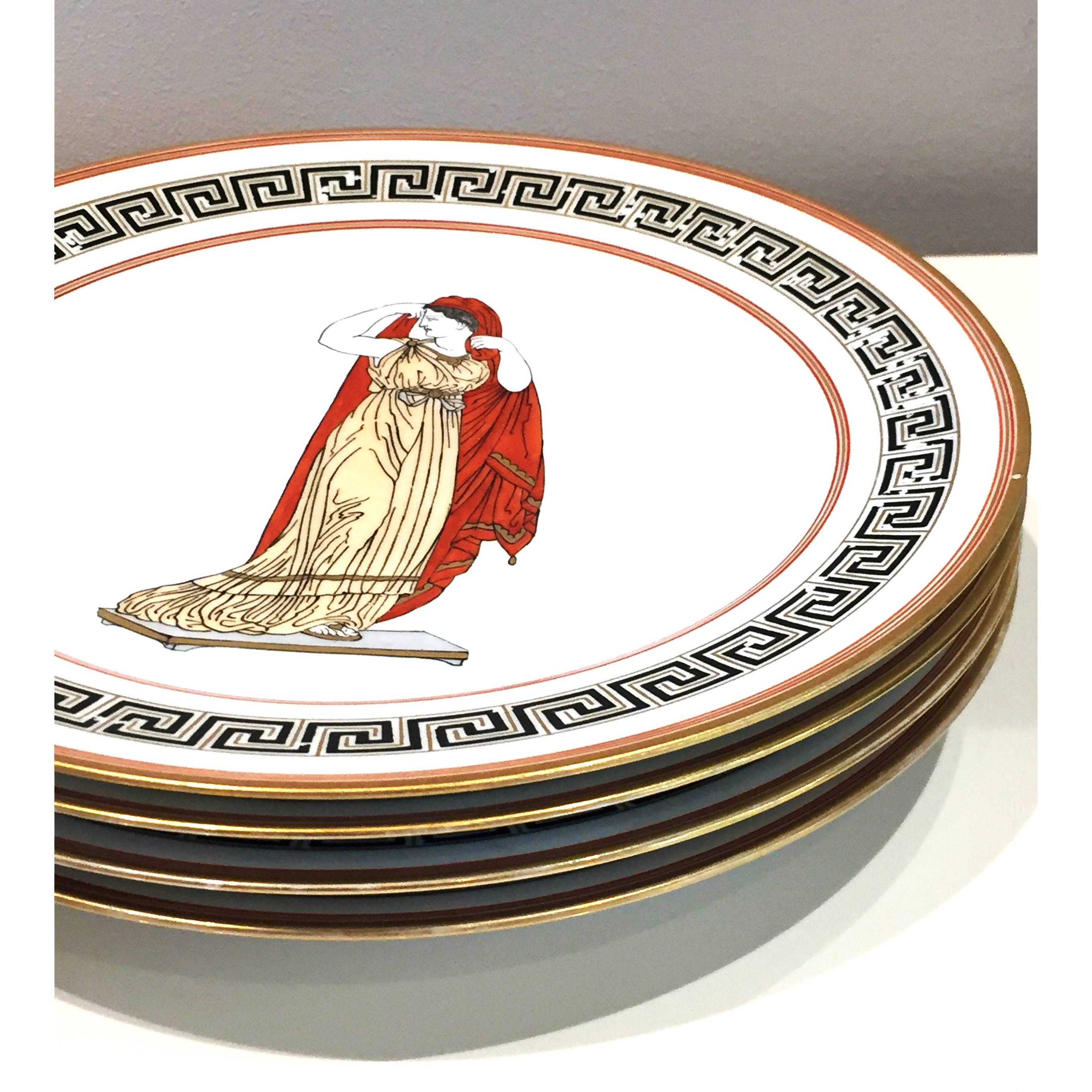 Italian, 1950s, Neoclassical Decorative Plates In Excellent Condition In London, GB