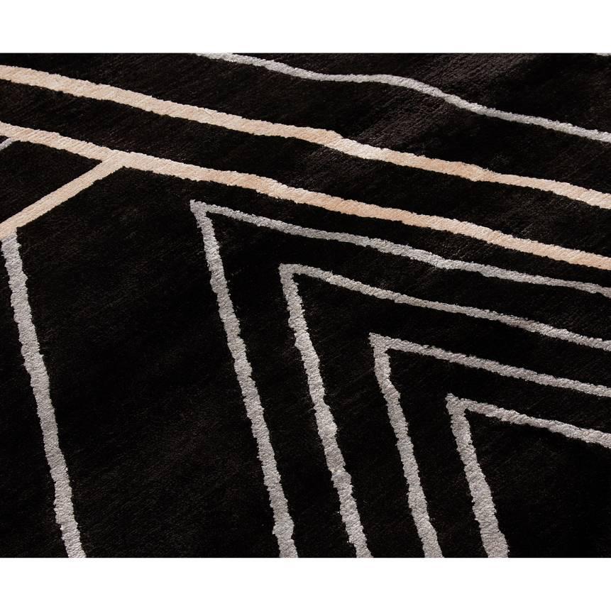 Indian Black Hand Knotted Viscose Linear Geometric Rug For Sale