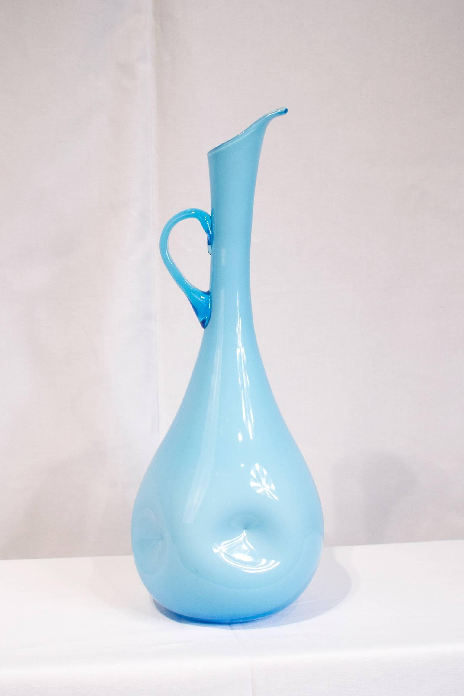 Empoli Cased Blue Art Glass Pitcher In Excellent Condition In Brussels, Brussels