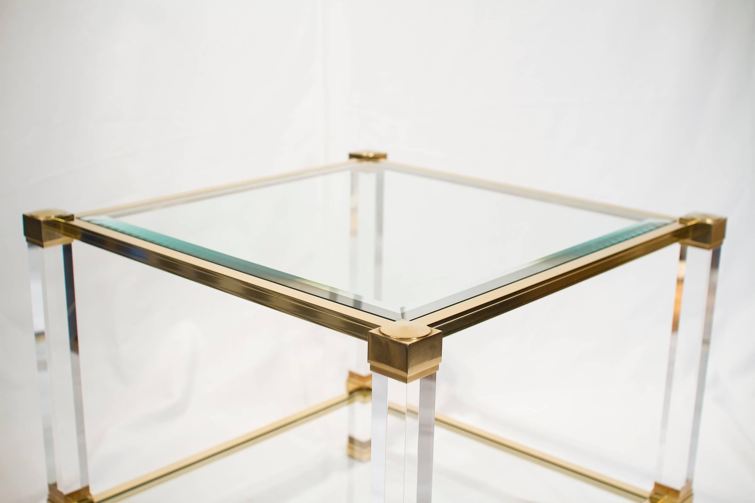 Pierre Vandel Lucite and Brass Side Table, France 1970s In Good Condition For Sale In Brussels, Brussels