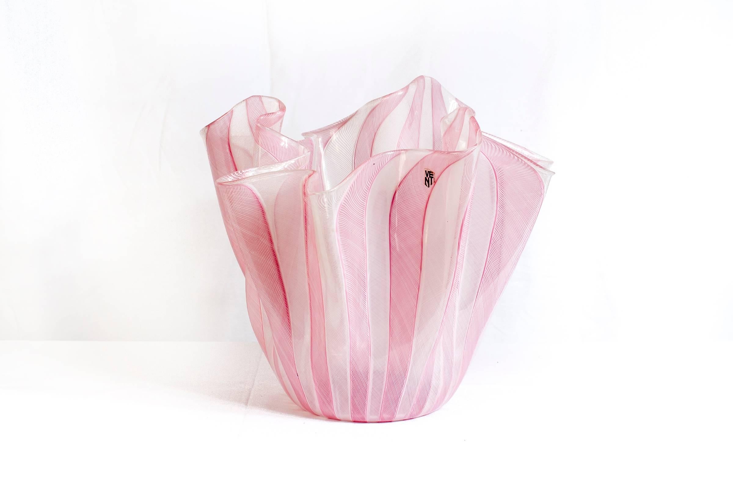 Mid-Century Modern Venini Handkerchief Vase, Design Fulvio Bianconi, Venini Glass For Sale