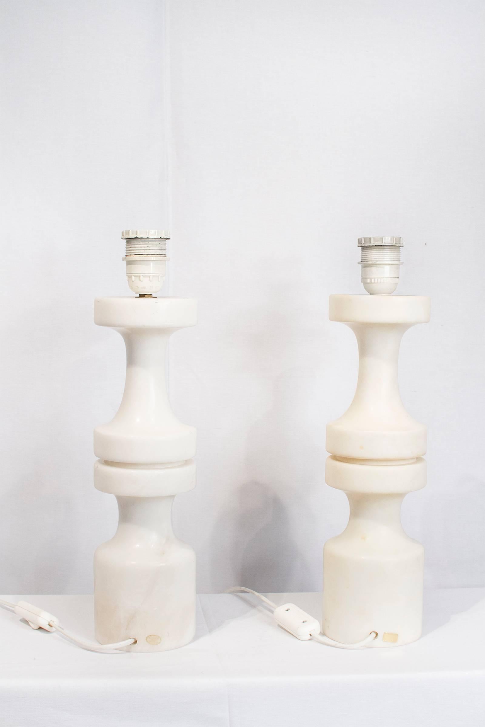 Pair of Italian Alabaster Lamps In Excellent Condition In Brussels, Brussels