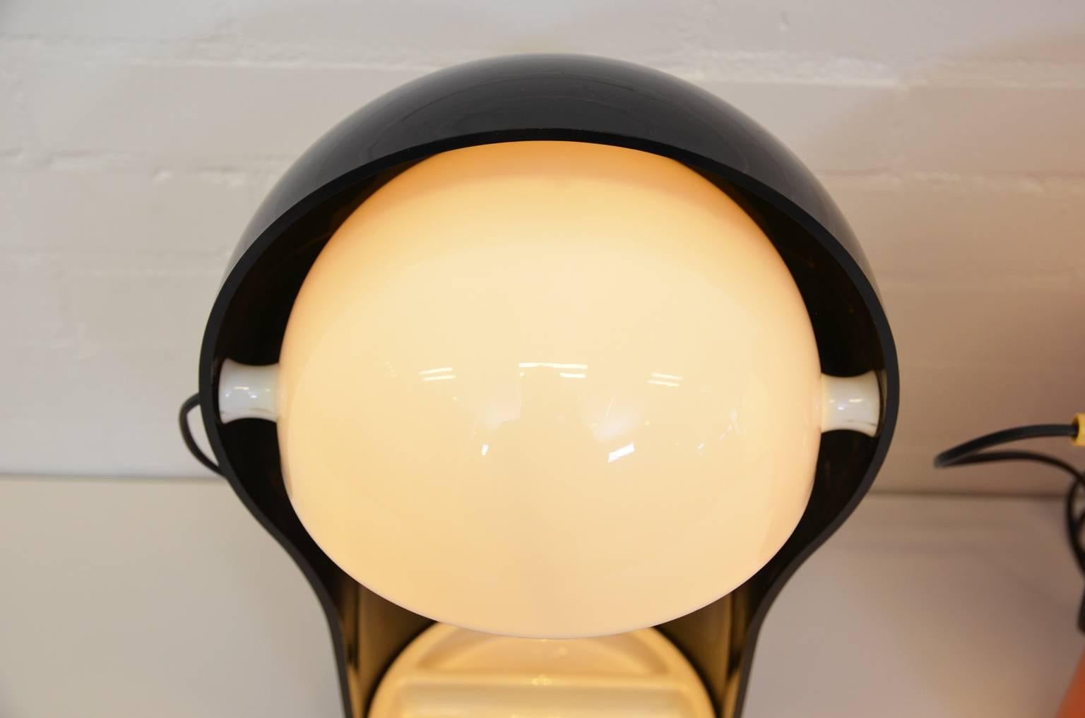 Mid-Century Modern Sixties Telegono Lamp by Vico Magistretti for Artemide, Italy  For Sale