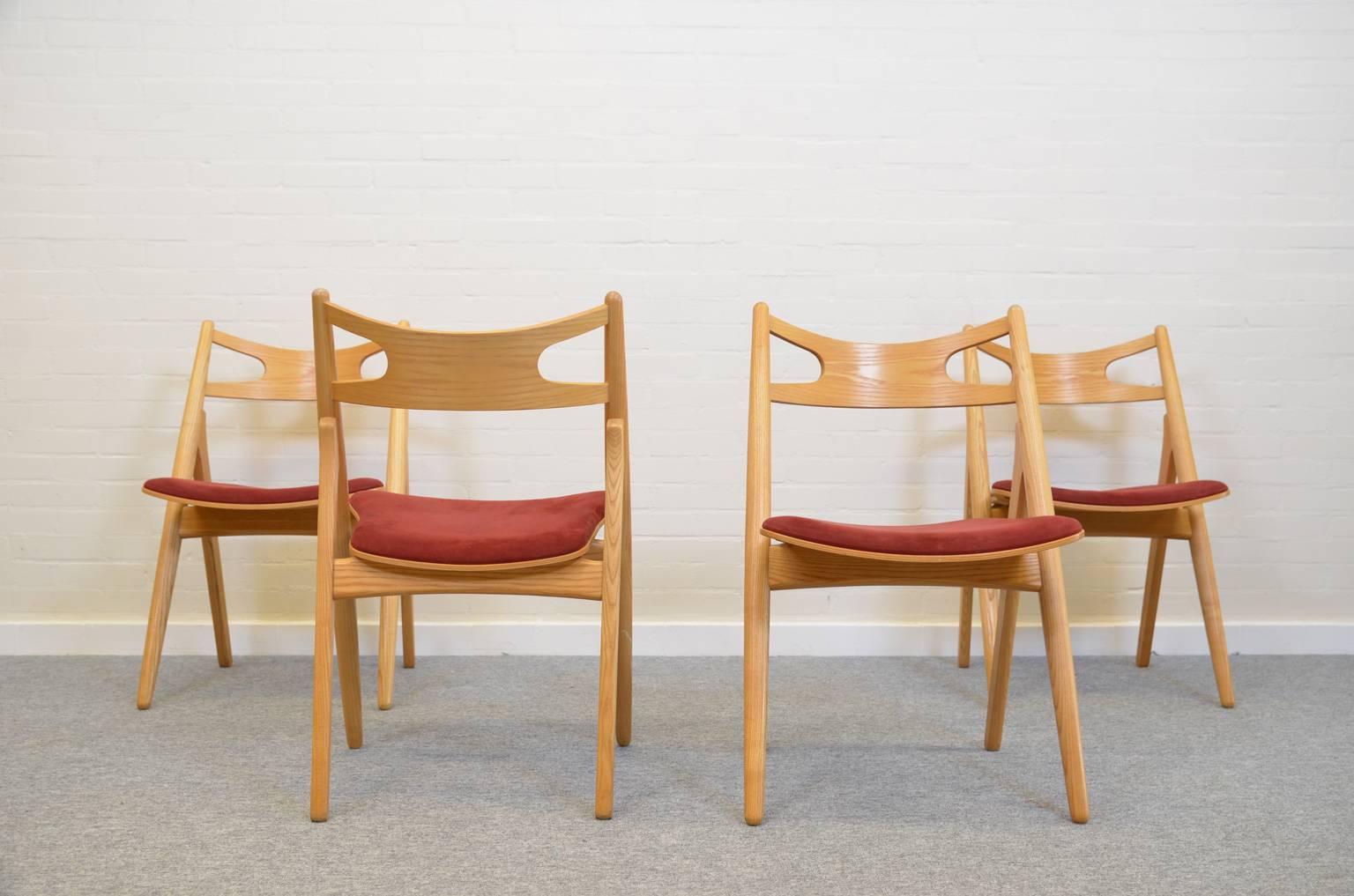 Scandinavian Modern Sawbuck Chairs Hans J. Wegner