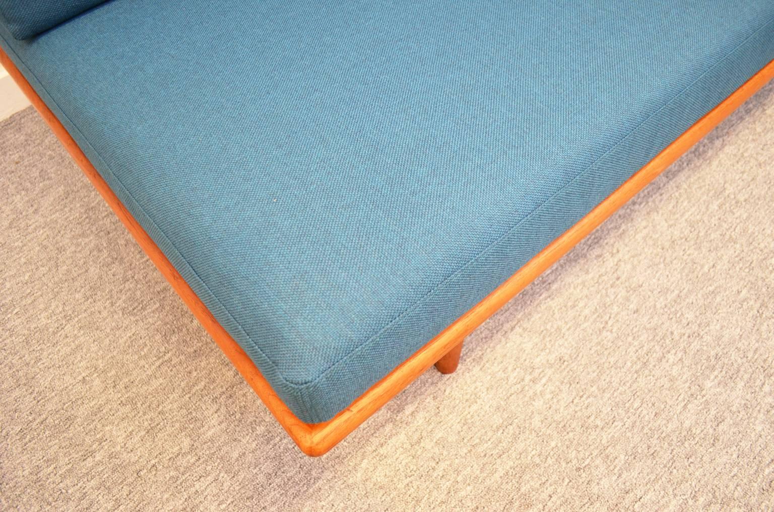 Mid-20th Century Daybed by Peter Hvidt & Orla Mølgaard-Nielsen