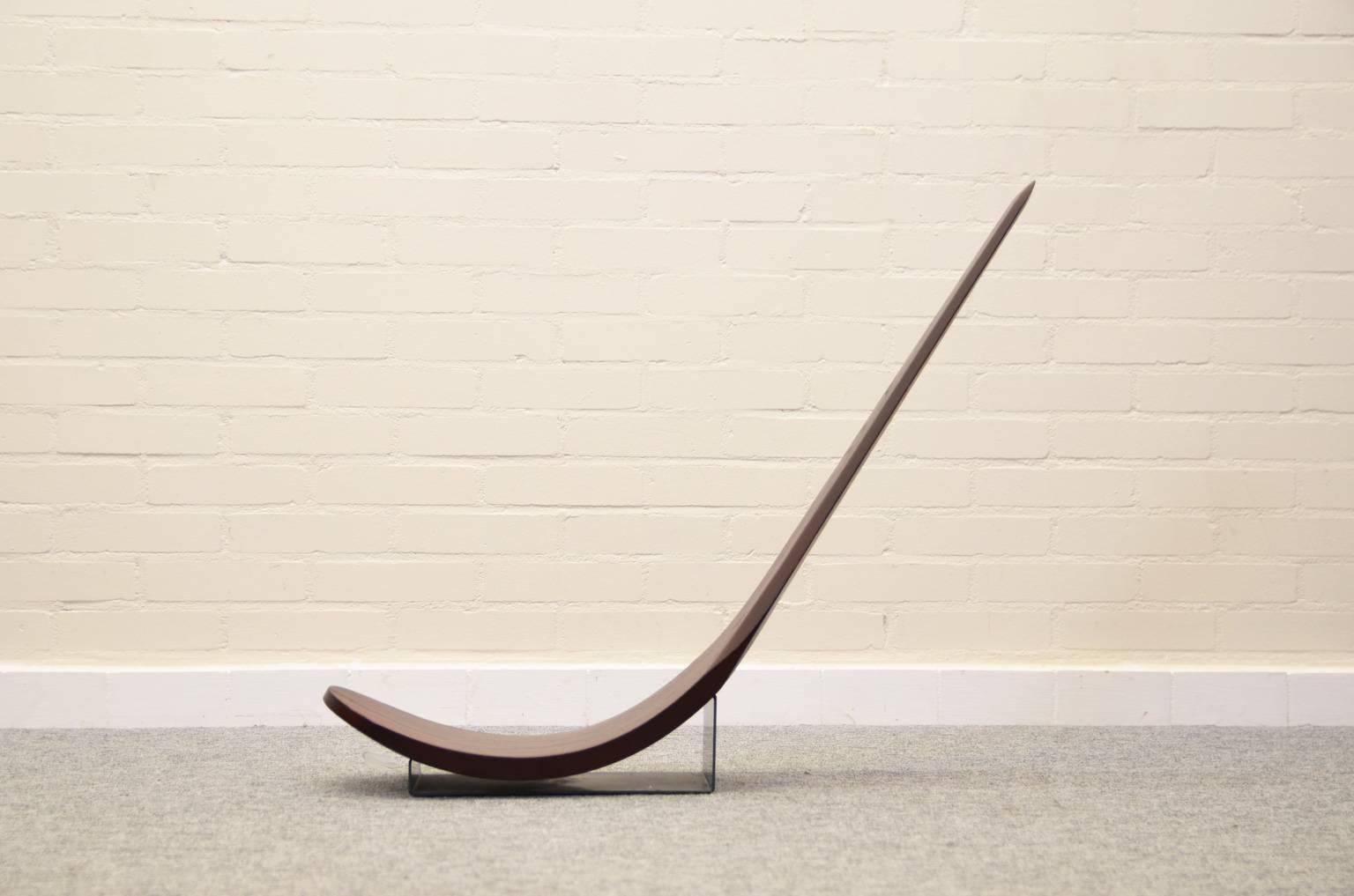 The chip is a 'chair,' although very small, low and not very comfortable to sit in. It is more an object or sculpture. Not surprisingly, the designer, Carlo Mo, is a sculptor by profession. The 'sculpture' was conceived at the Centro Progetti Tecno,