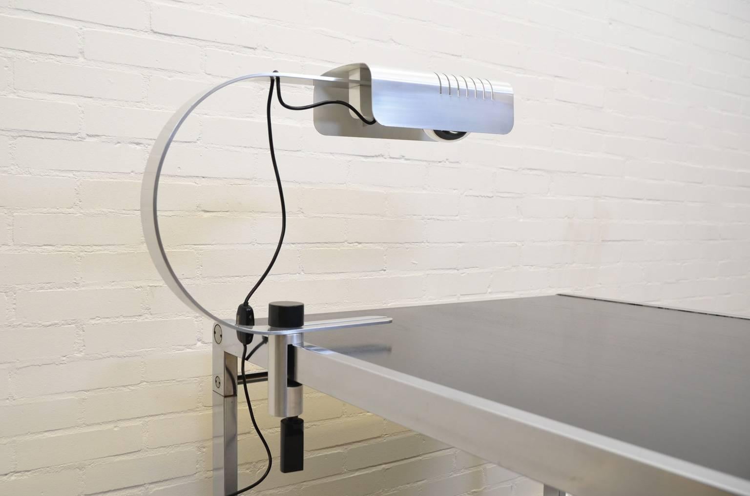 Modern Aluminium Desk Lamp In Excellent Condition For Sale In RHEEZERVEEN, Overijssel