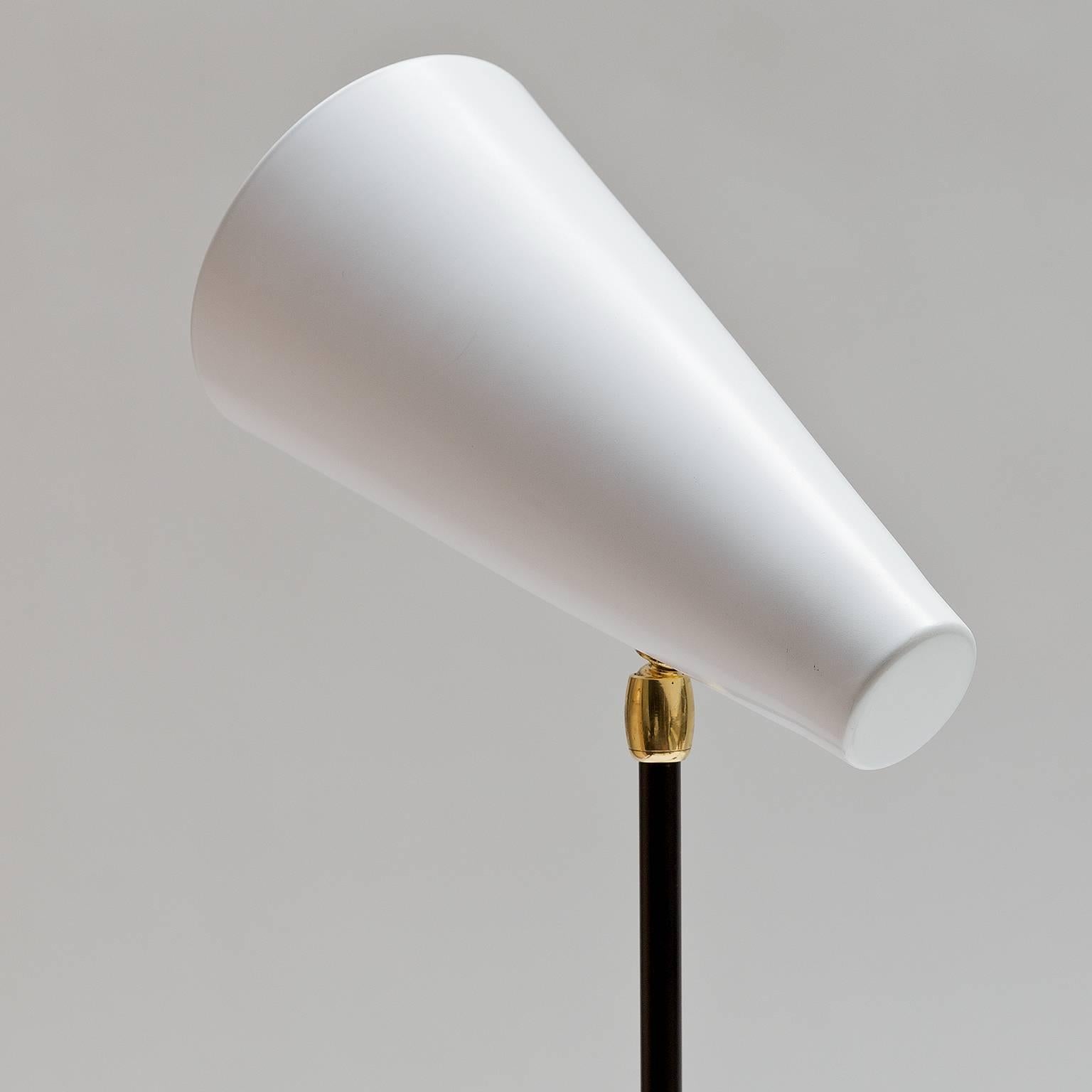 Up and Down custom made Powder Coated Sconce In New Condition For Sale In New York, NY