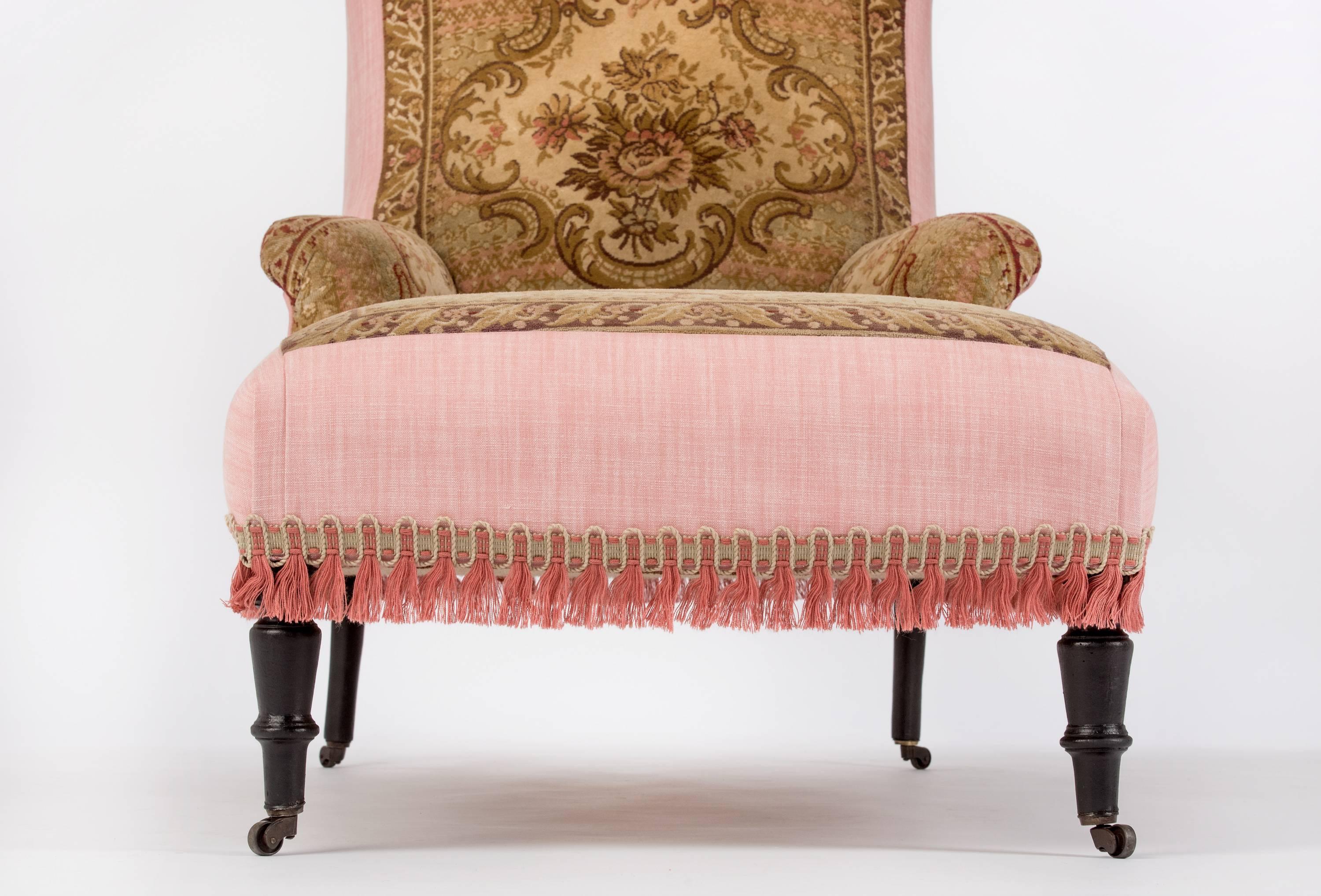 The Unique and Rare Late 19th Century French Tapestry Faced Chaise Longue. In Good Condition For Sale In London, GB