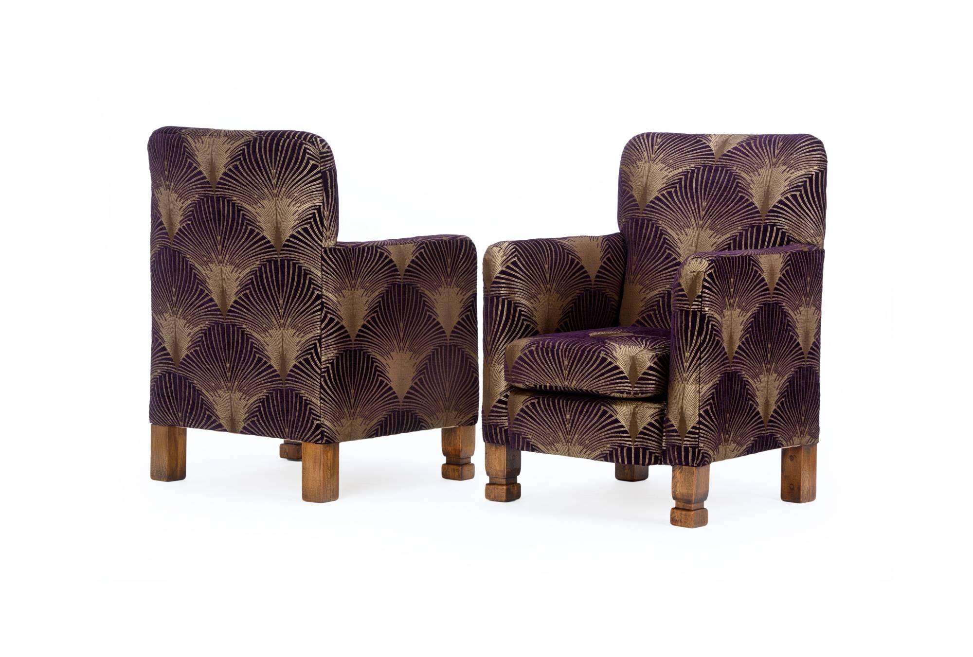 The Duo of Art Deco Style Aubergine 'Metropolis' Armchairs. In Good Condition For Sale In London, GB
