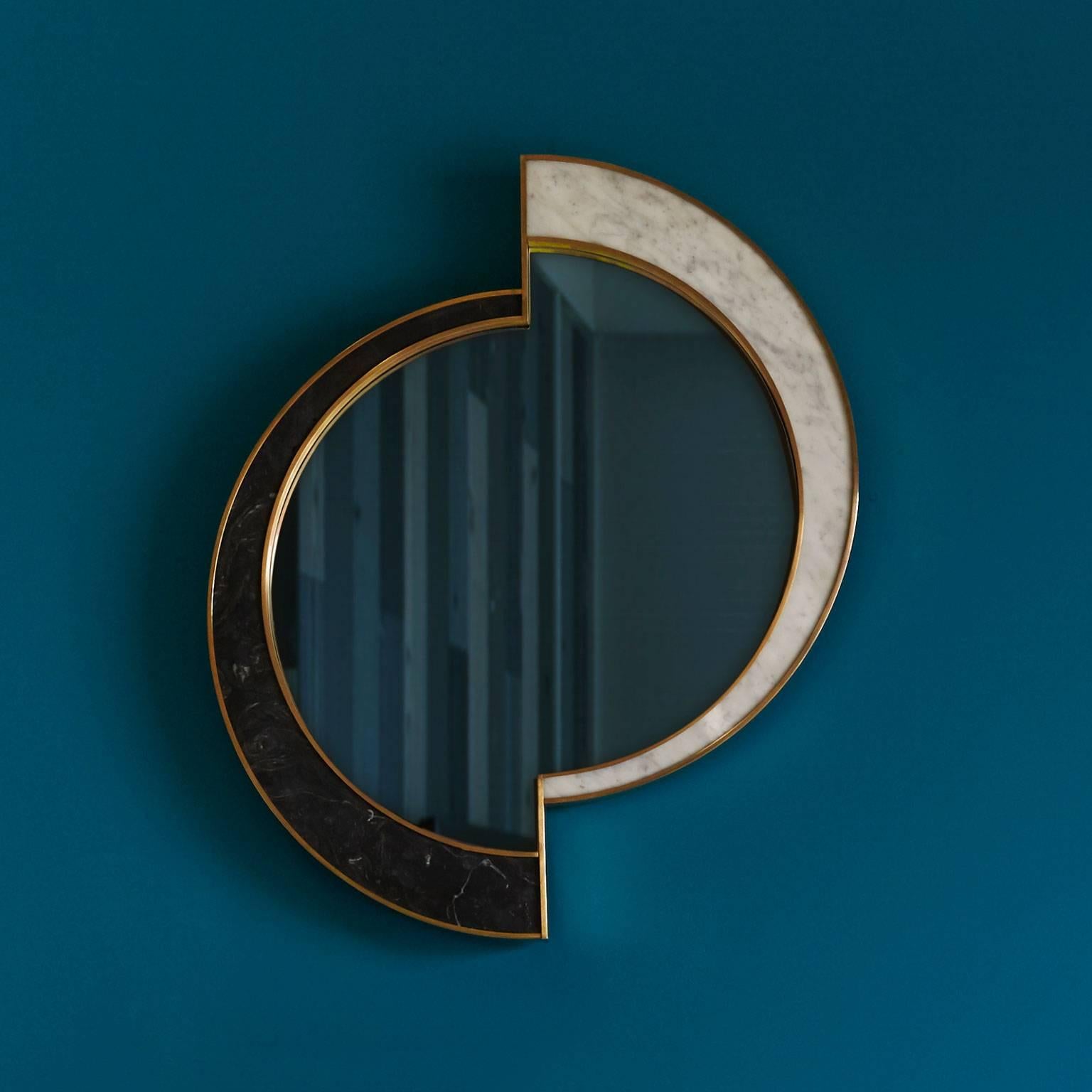 Inspired by the planets and their orbital movements, a recurrent theme in Lara Bohinc’s work, the Lunar collection features important pieces of furniture, with highly-figured marbles set like jewels within golden rims. Disc shapes bisect or overlay