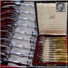 Soufflot French Sterling Silver Horn Oyster Forks Set of 12 Pieces, Original Box