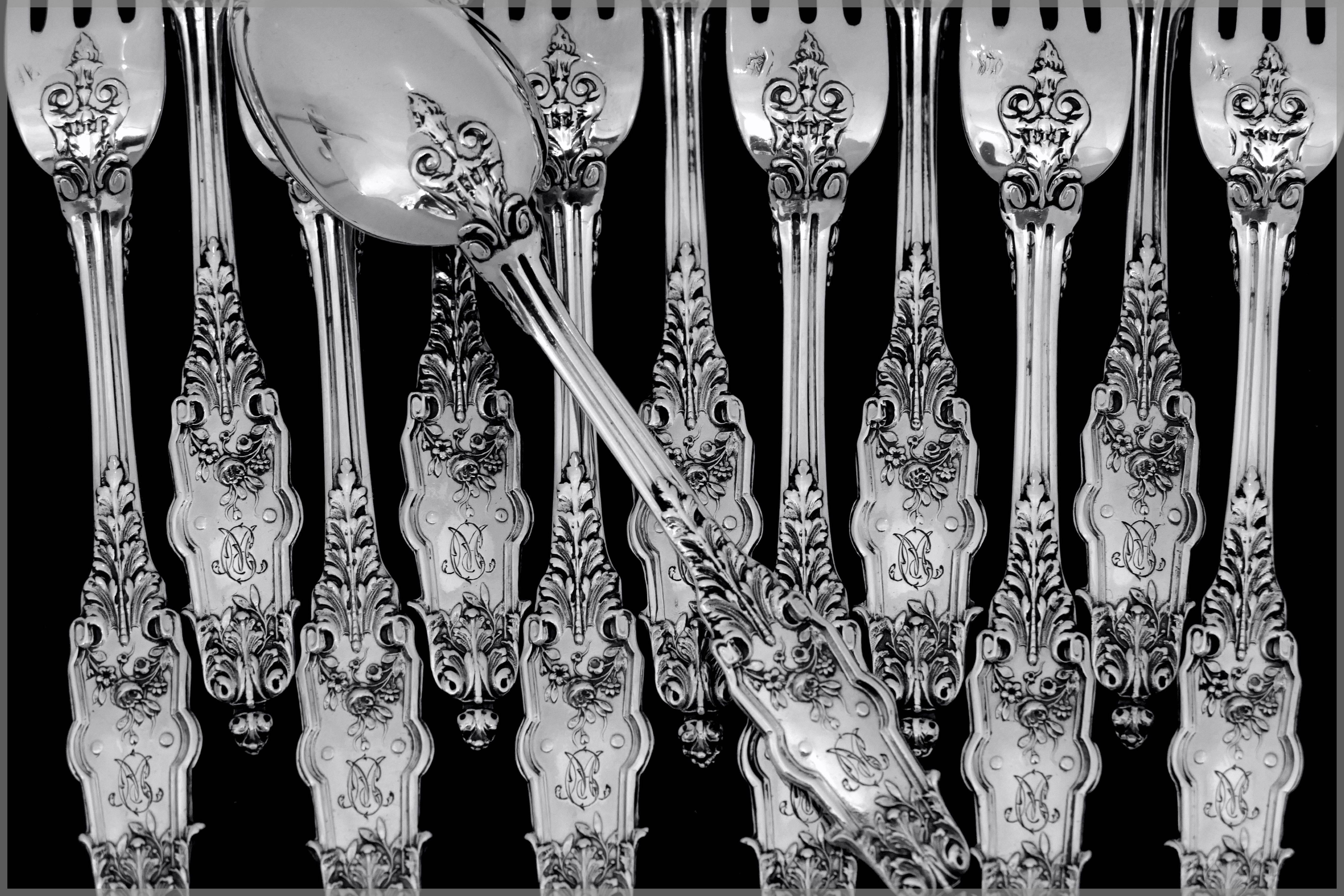 Puiforcat Rare French Sterling Silver Flatware Set of 12 Pieces Acanthus For Sale 5